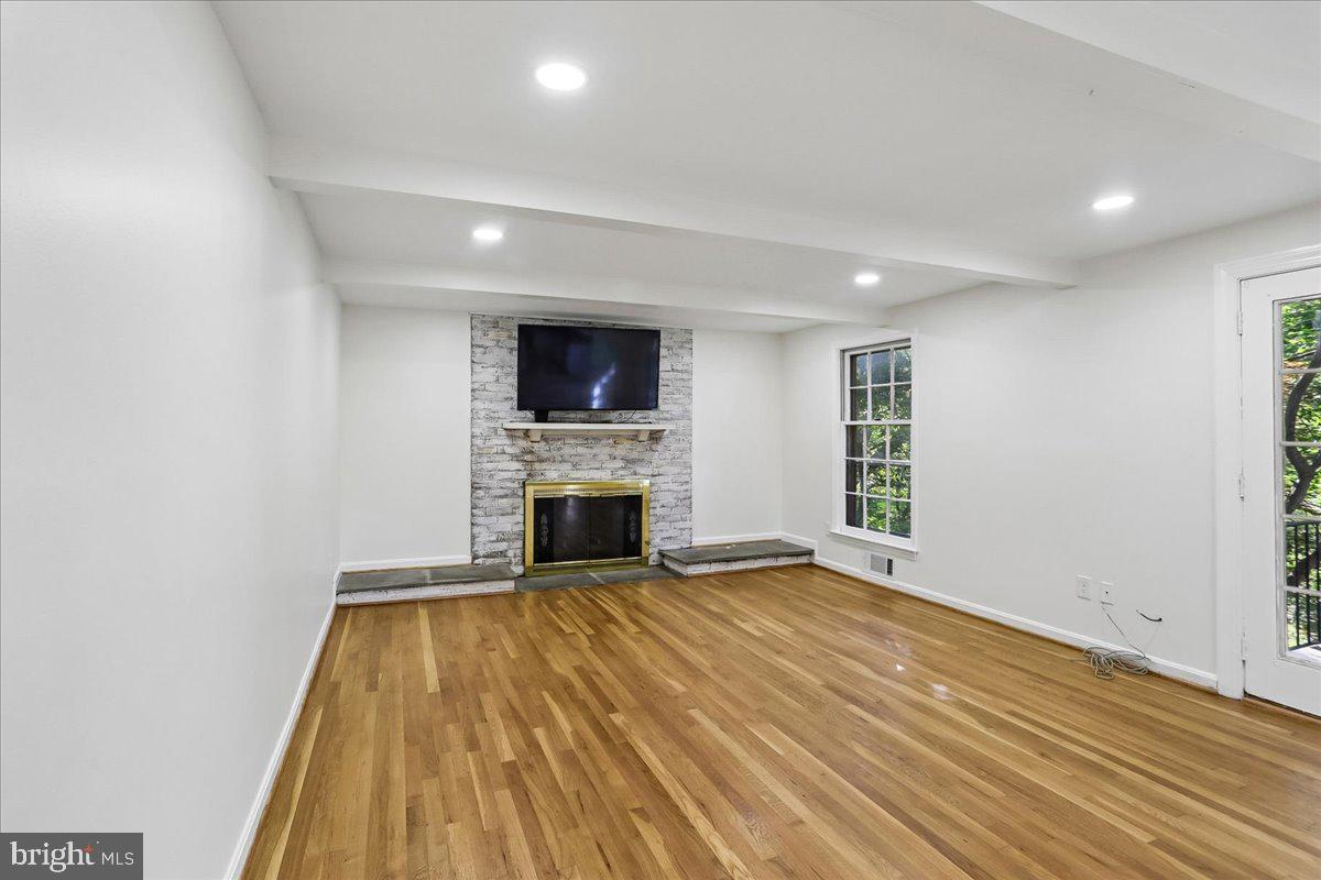 WHETSTONE - Residential