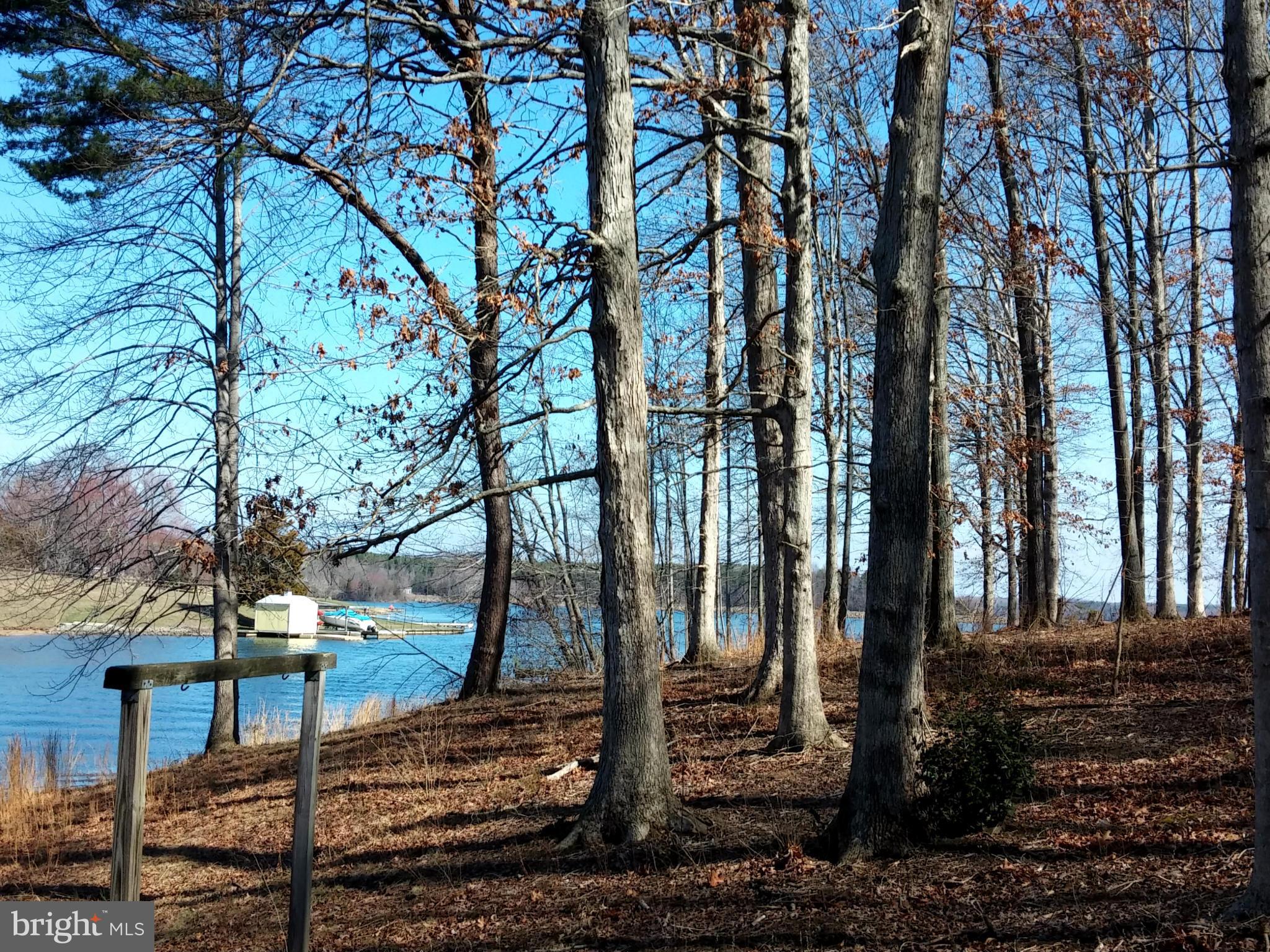 ASPEN HILL - Land
