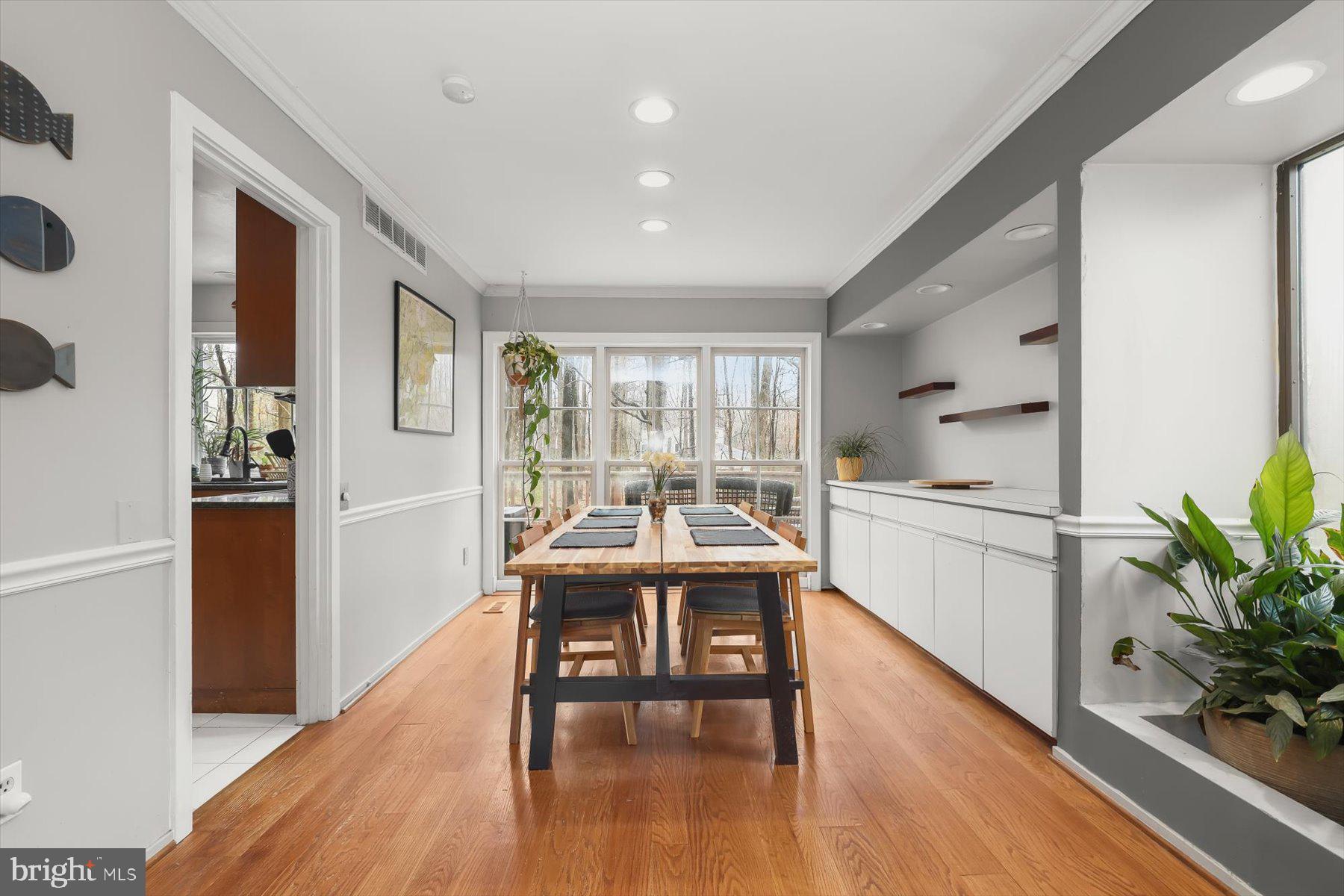 VALLEY HILLS - Residential