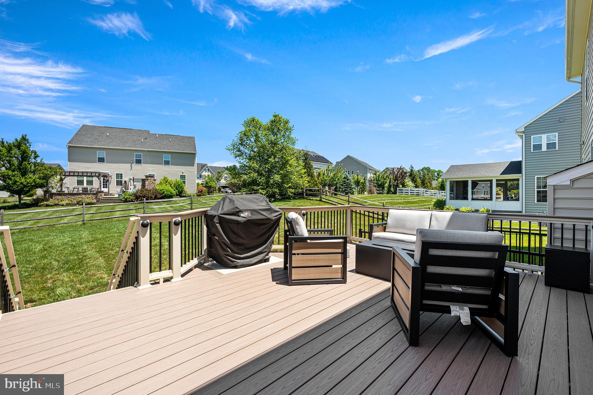 RUSTIN WALK - Residential