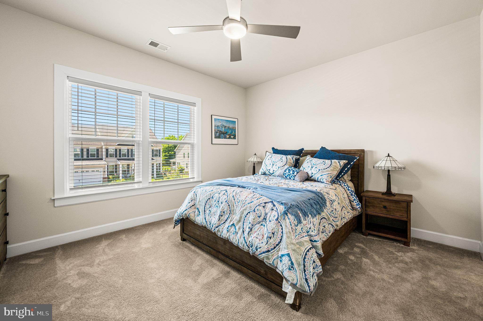 RUSTIN WALK - Residential