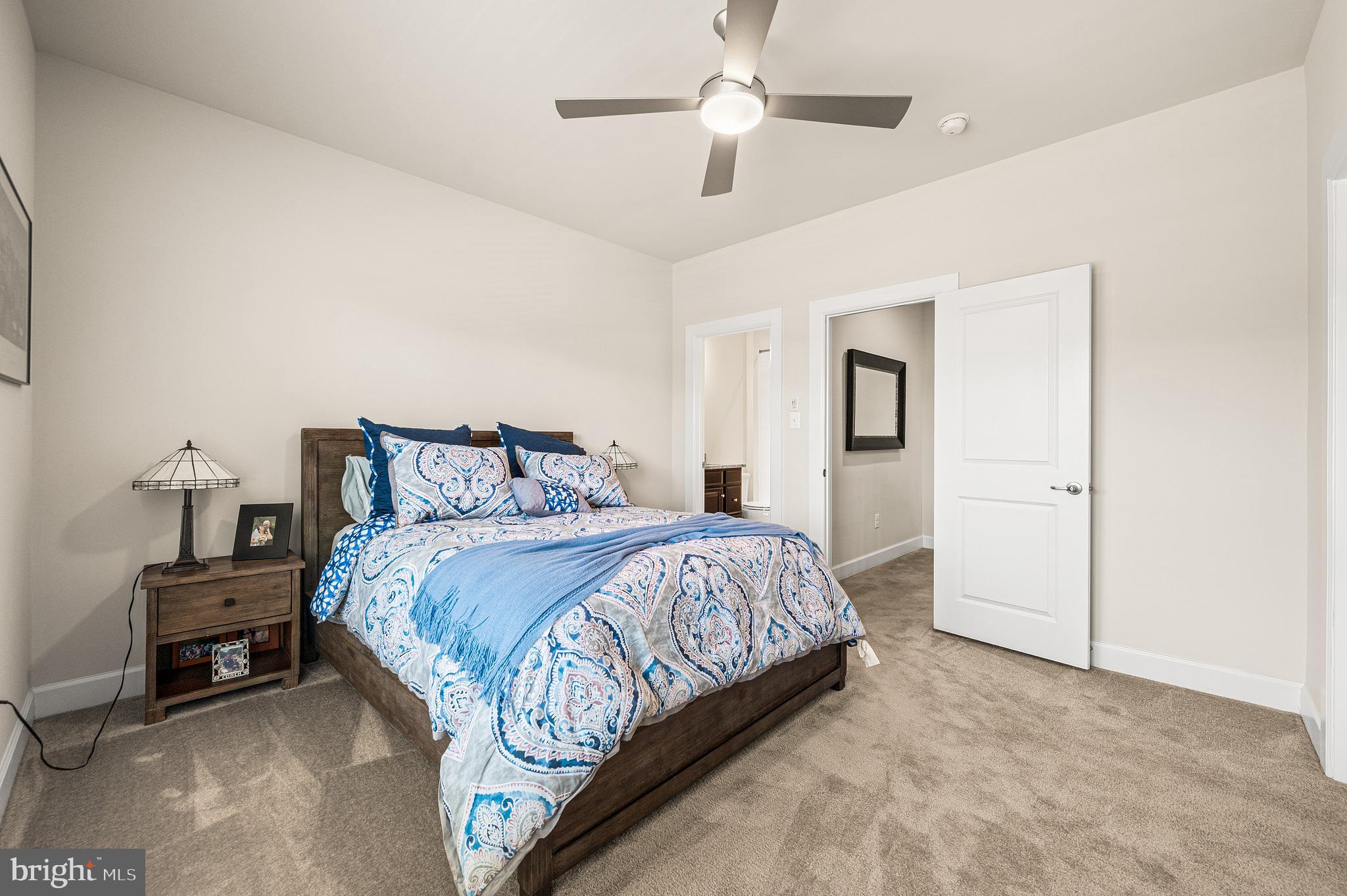 RUSTIN WALK - Residential
