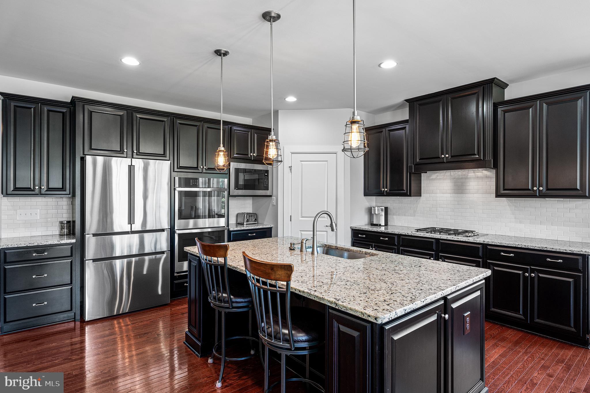 RUSTIN WALK - Residential