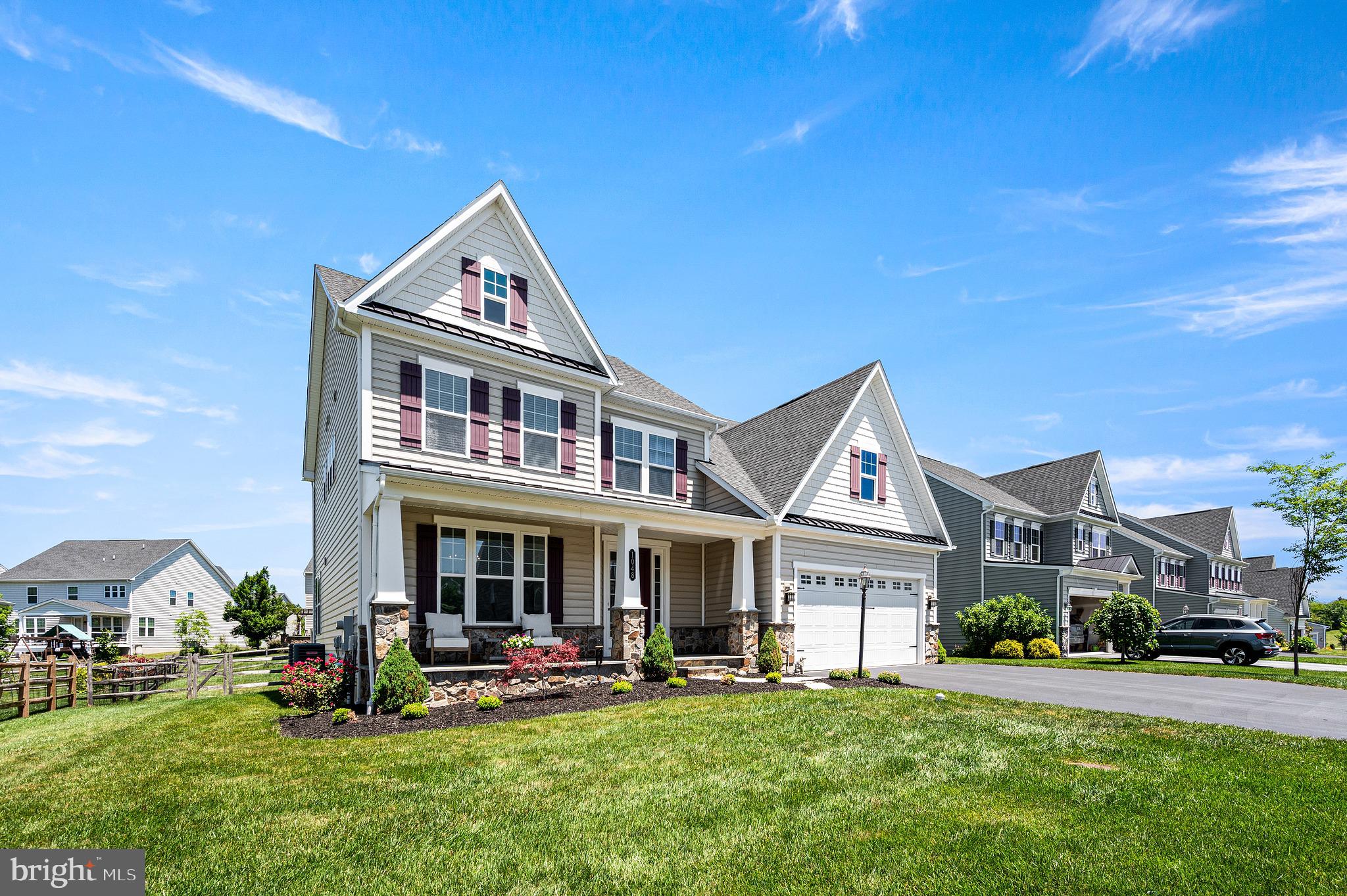 RUSTIN WALK - Residential