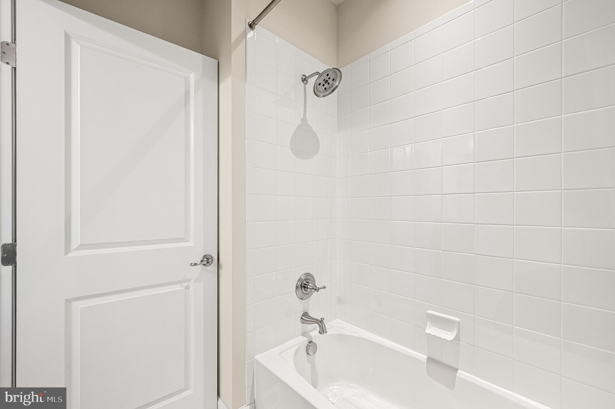 RUSTIN WALK - Residential