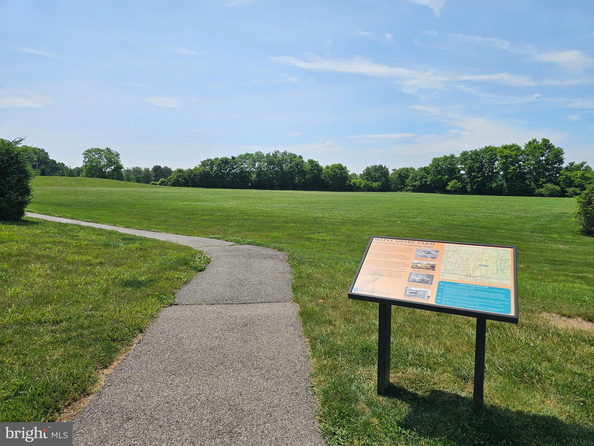 RUSTIN WALK - Residential