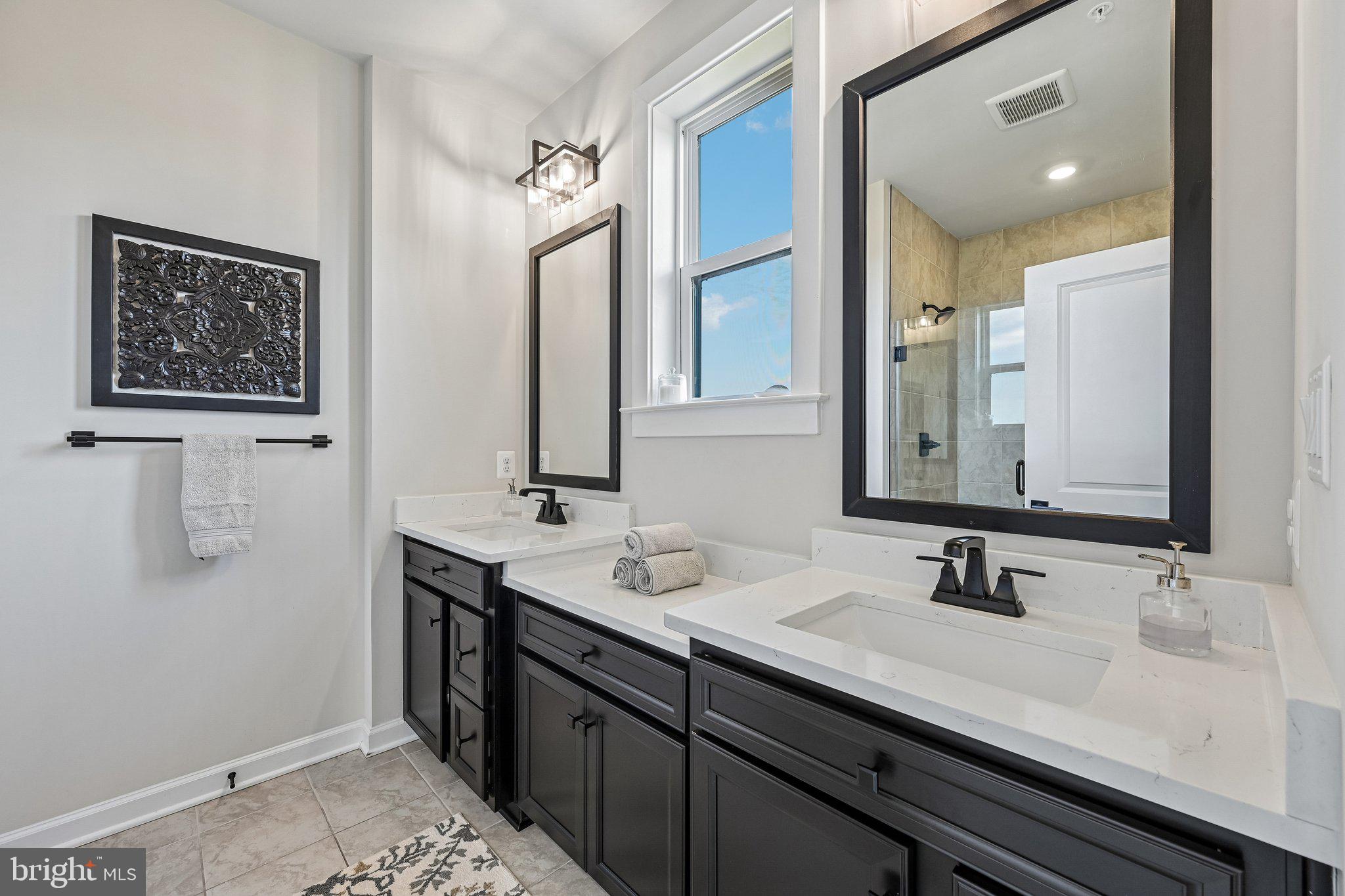 LONGVIEW RIDGE - Residential