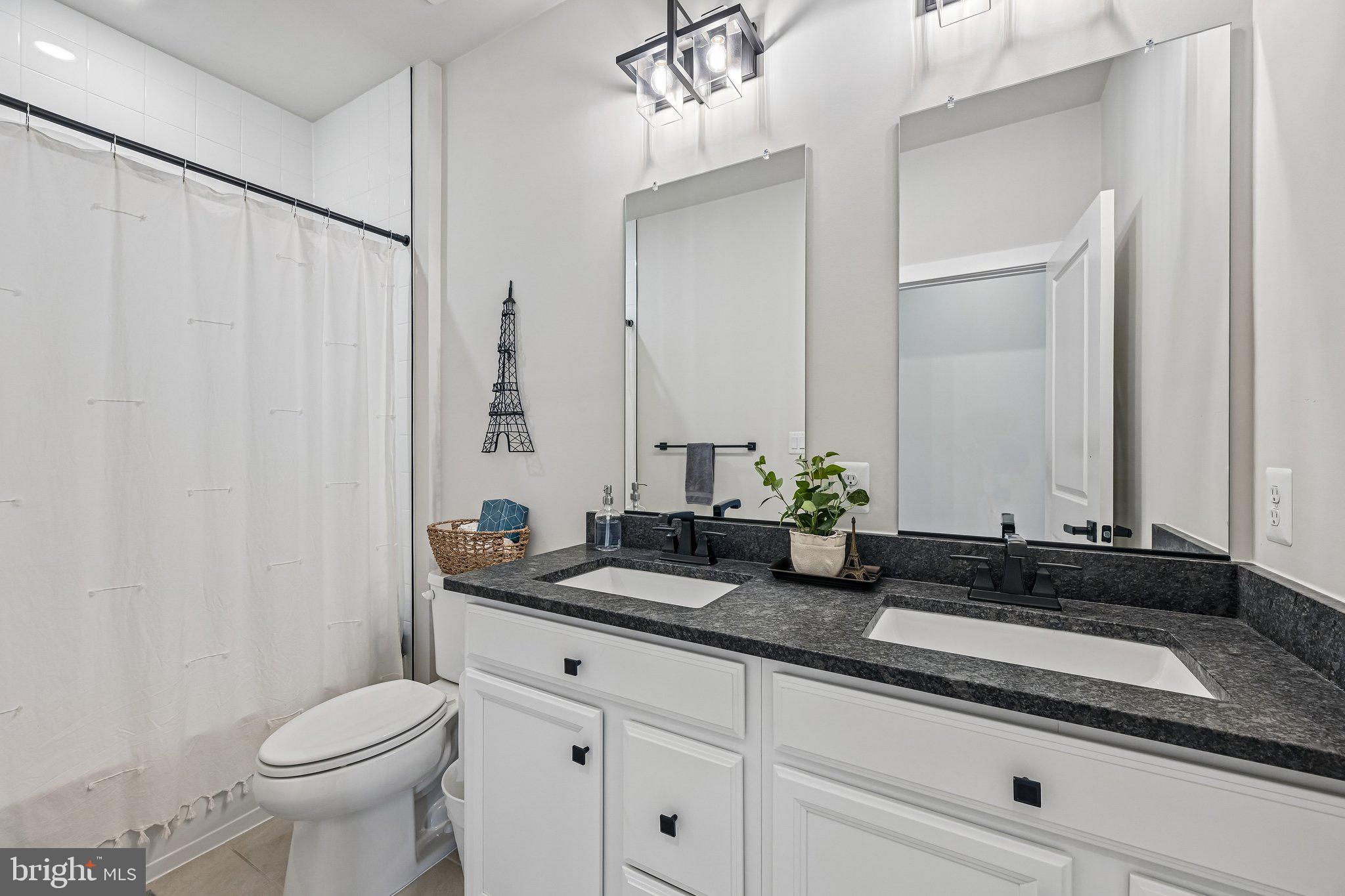 LONGVIEW RIDGE - Residential