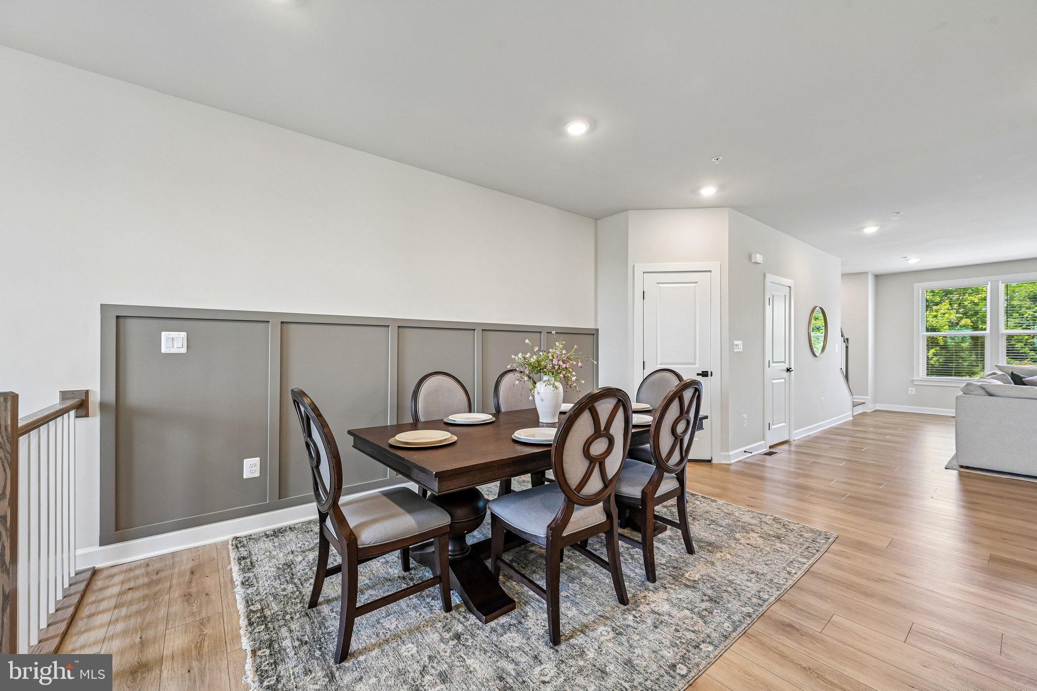 LONGVIEW RIDGE - Residential