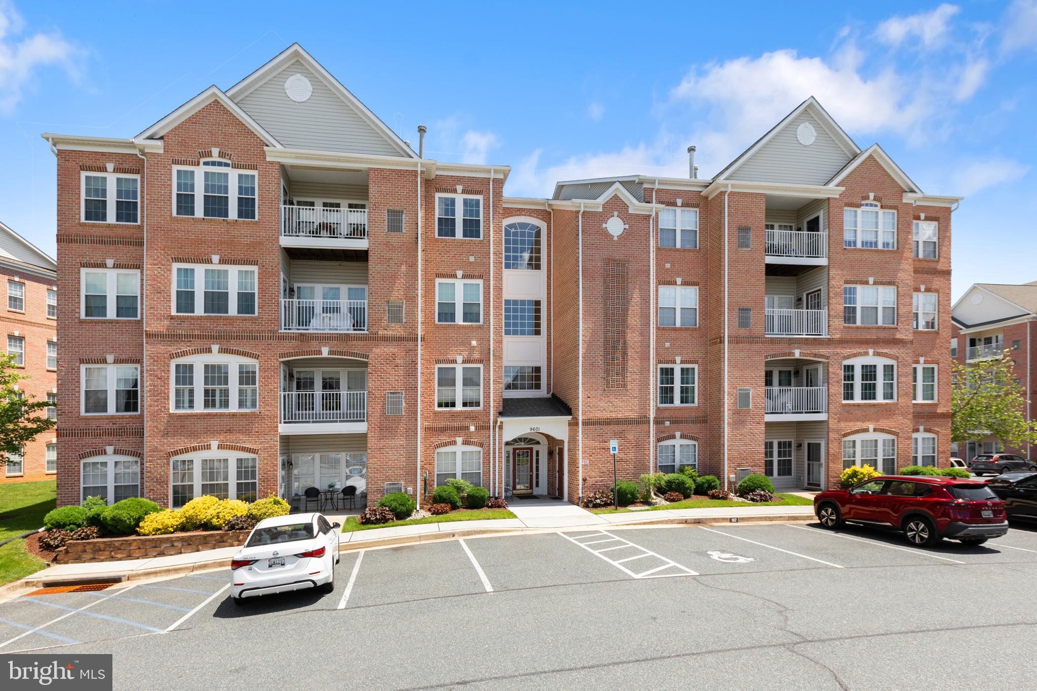 PERRY HALL FARMS - Residential