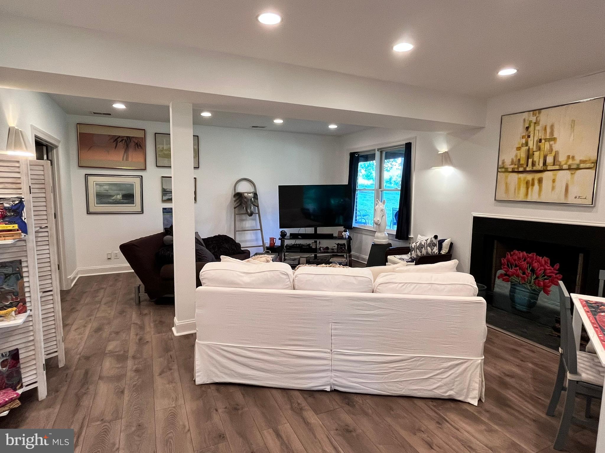 AVENEL - Residential
