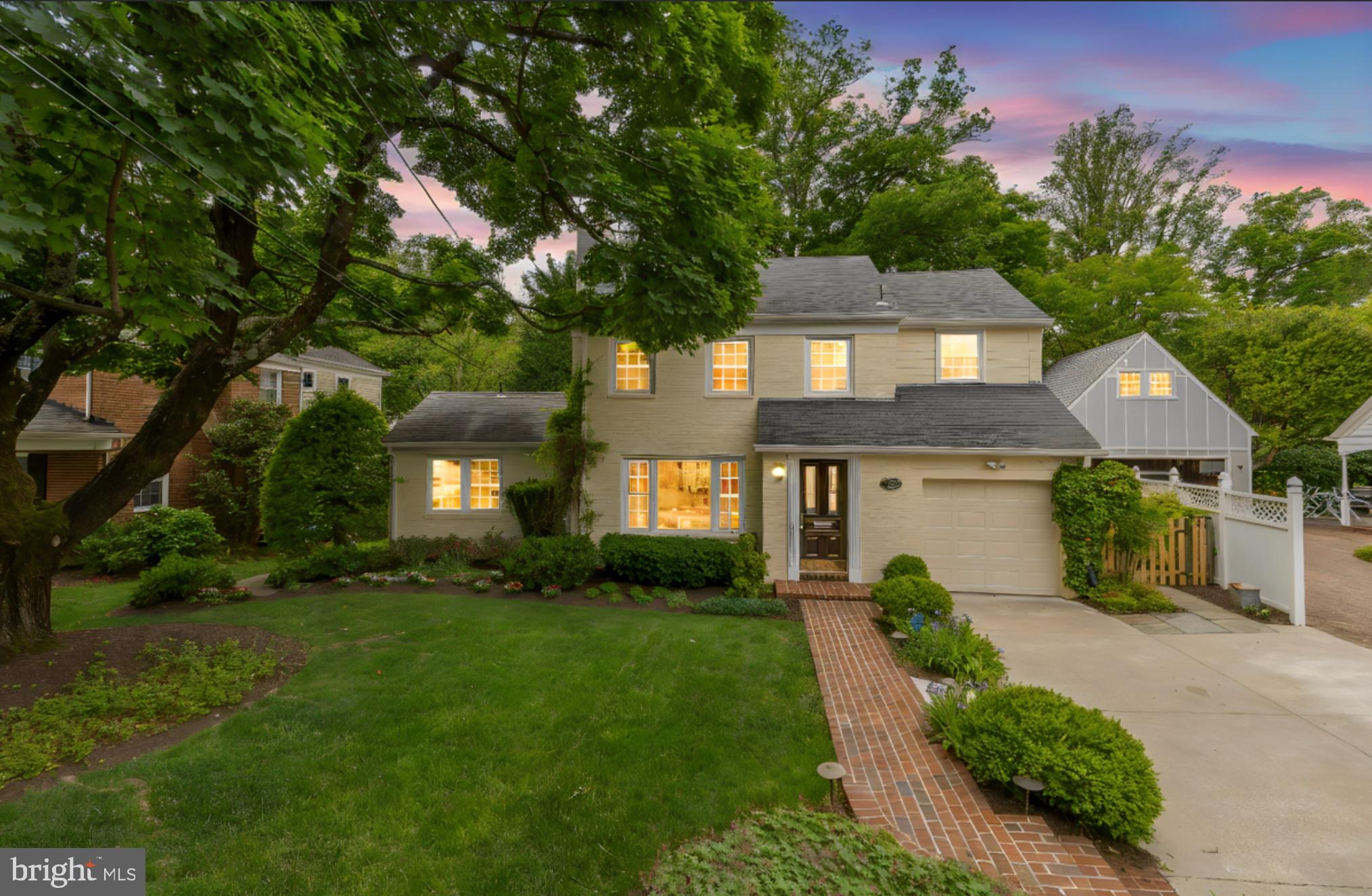 WHEATLEY HILLS - Residential