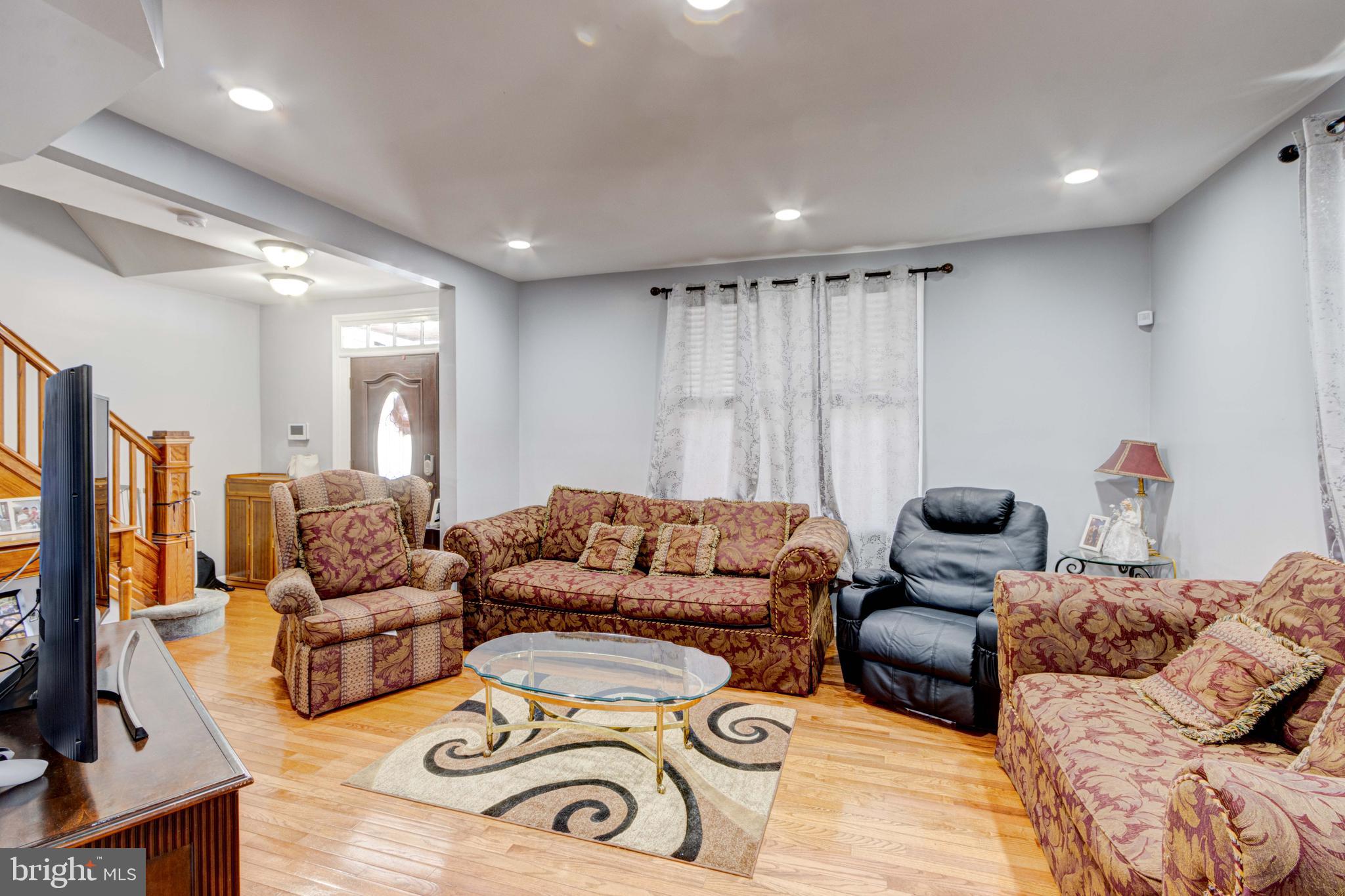 HAMILTON HEIGHTS - Residential