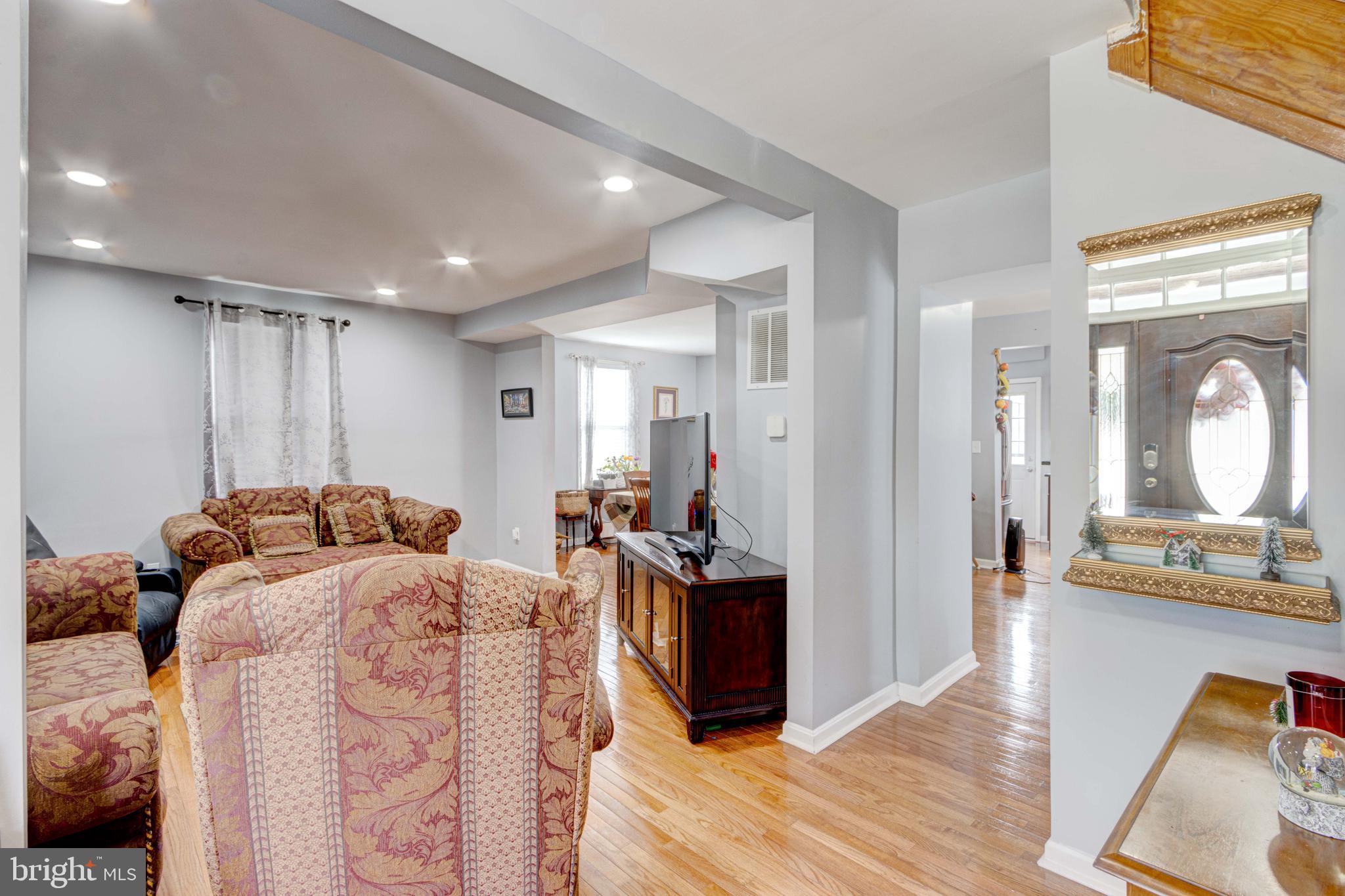 HAMILTON HEIGHTS - Residential
