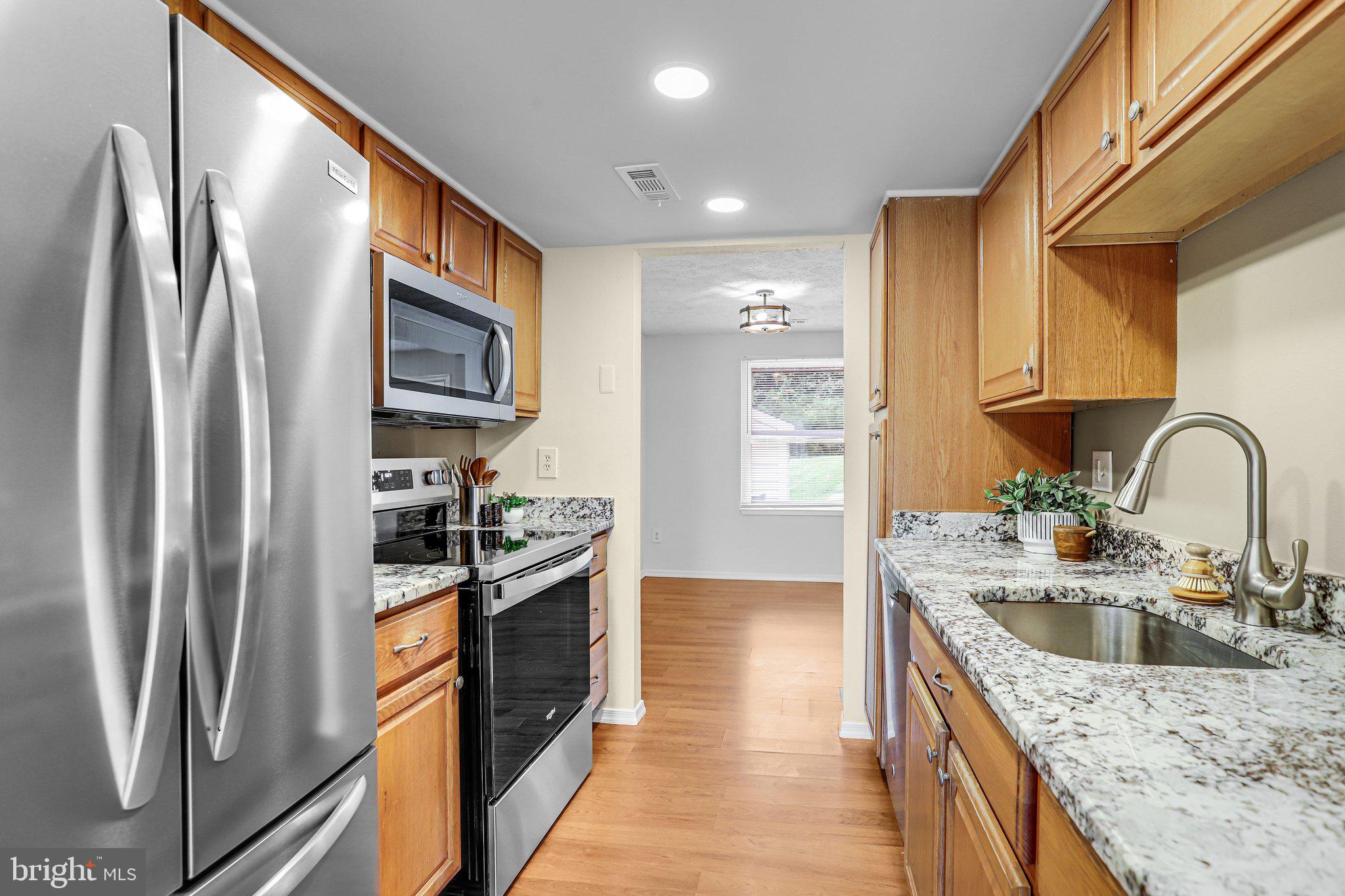 DOMINION VIEW - Residential