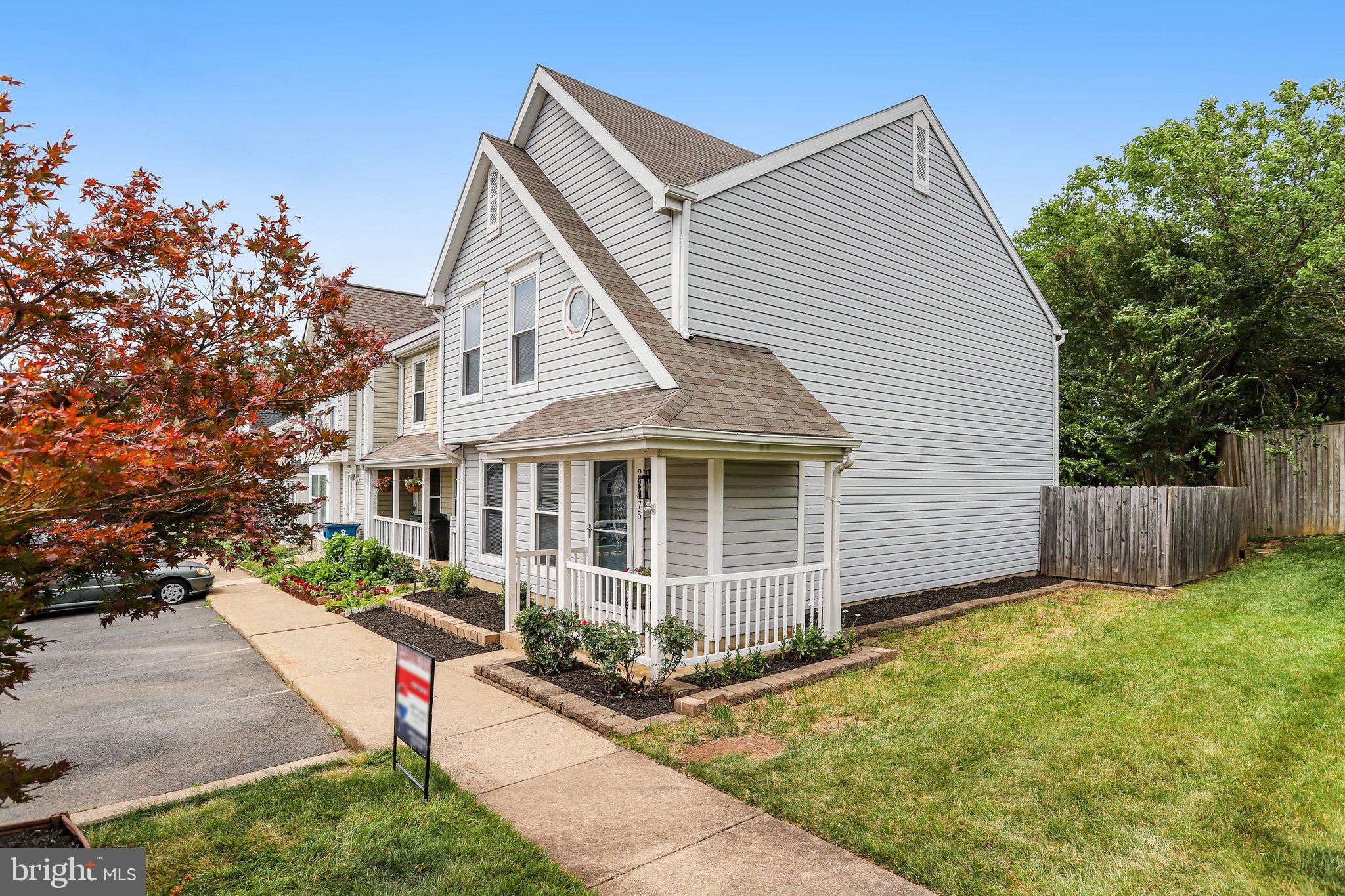 DOMINION VIEW - Residential