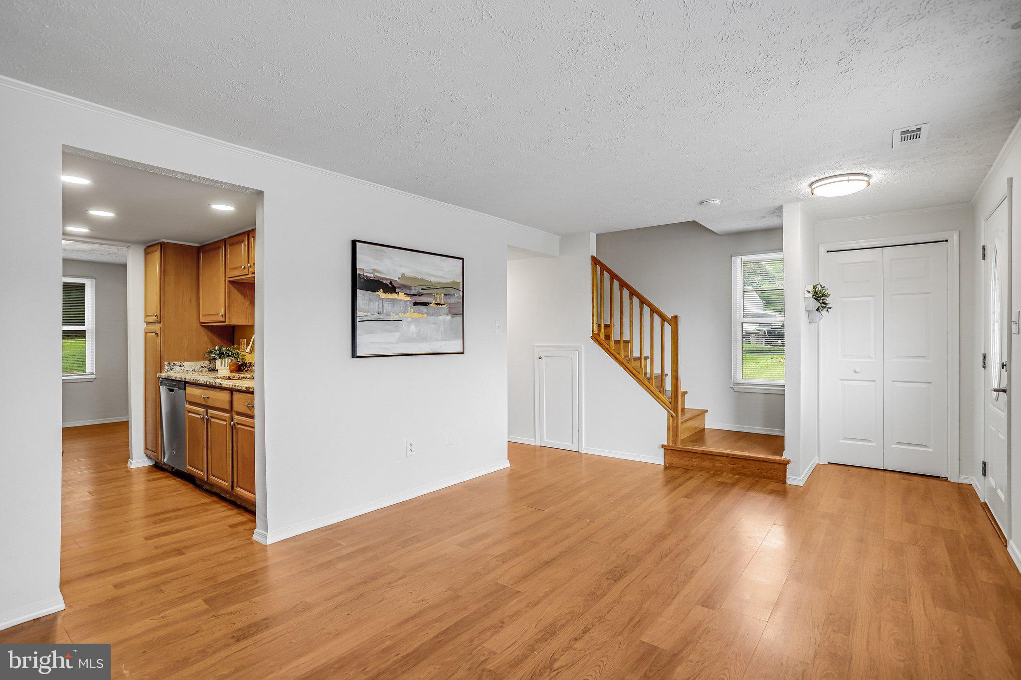DOMINION VIEW - Residential