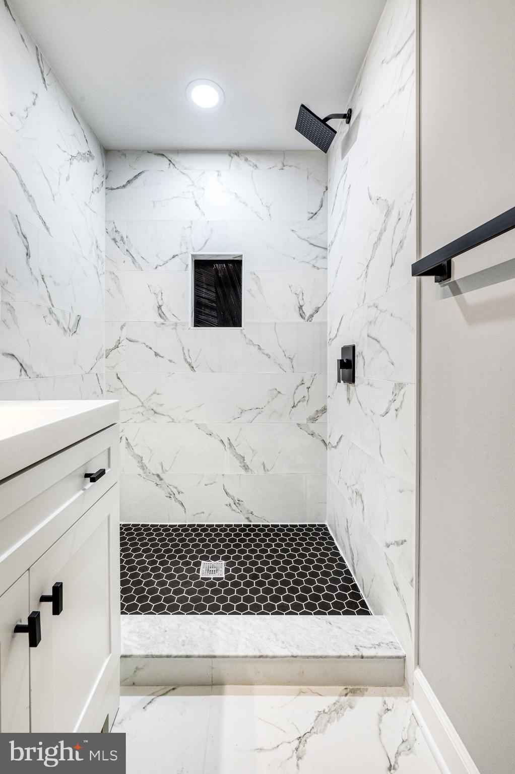 HANLON - Residential