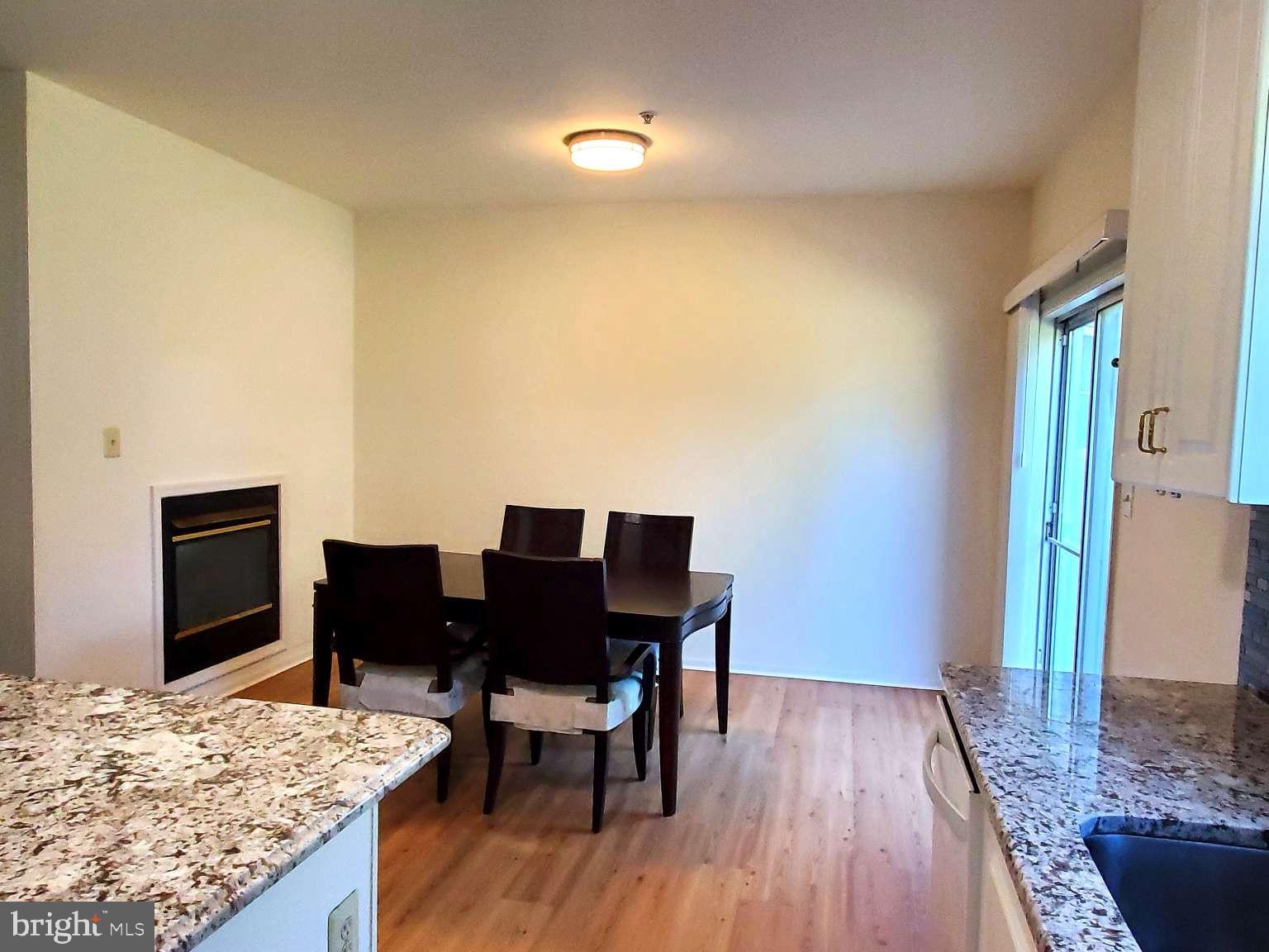 DEER CREEK - Residential