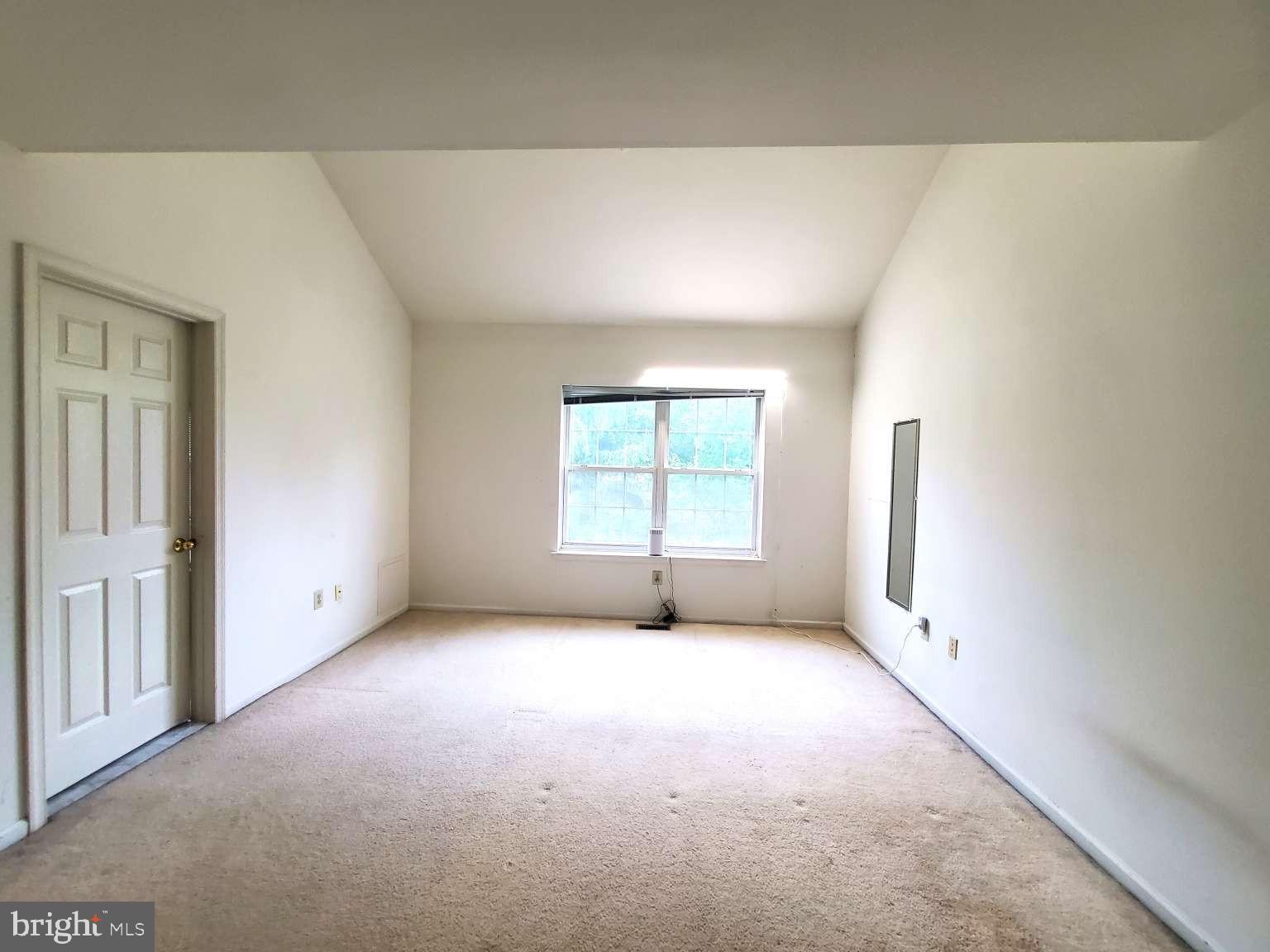 DEER CREEK - Residential