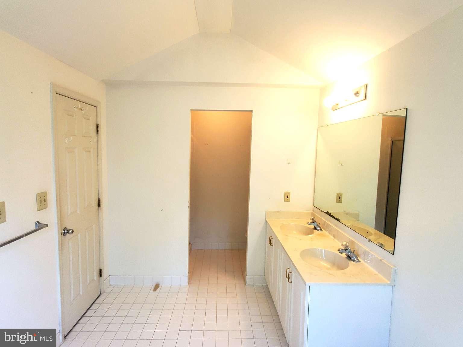 DEER CREEK - Residential