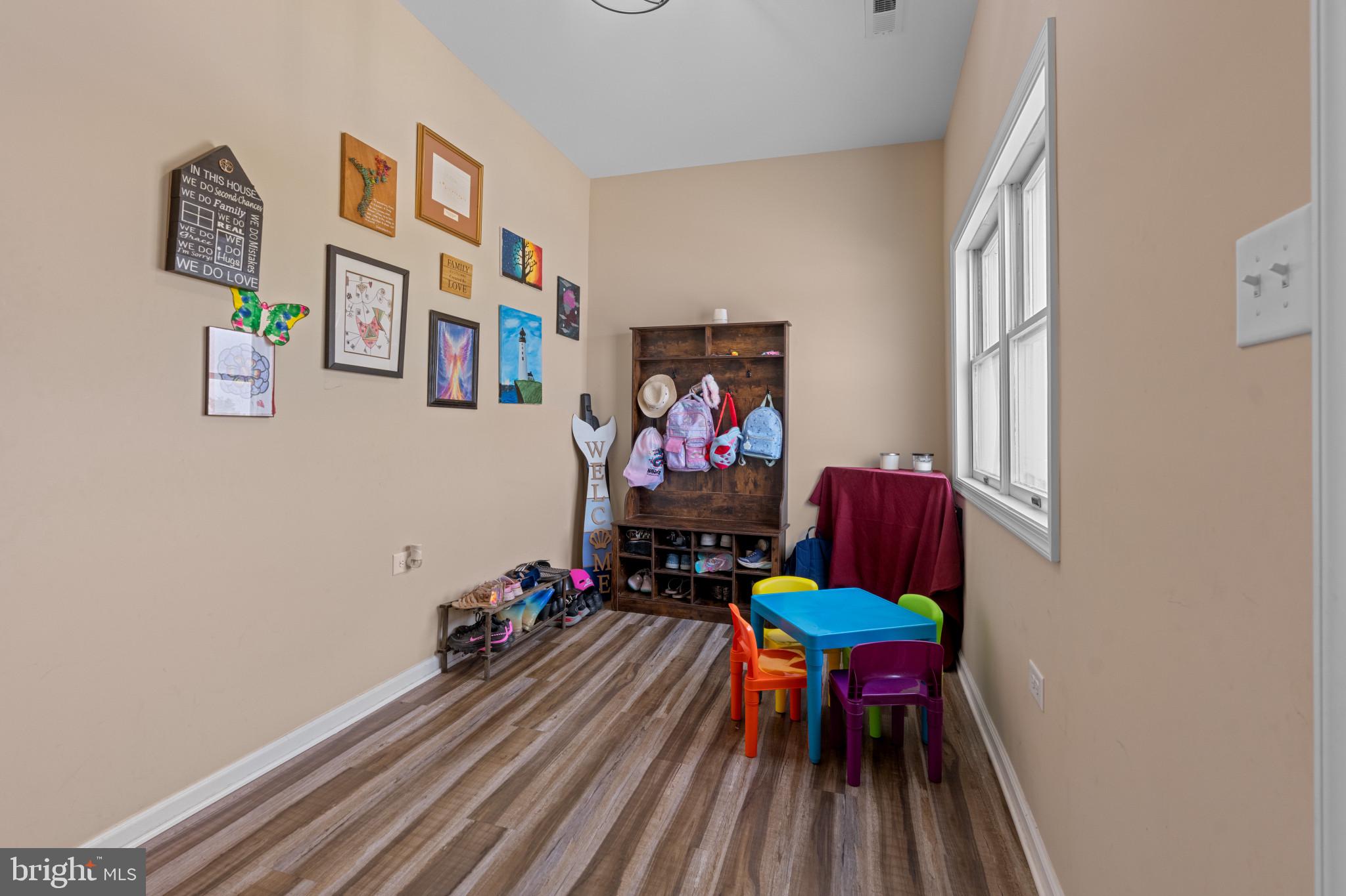 BROOKLYN PARK - Residential