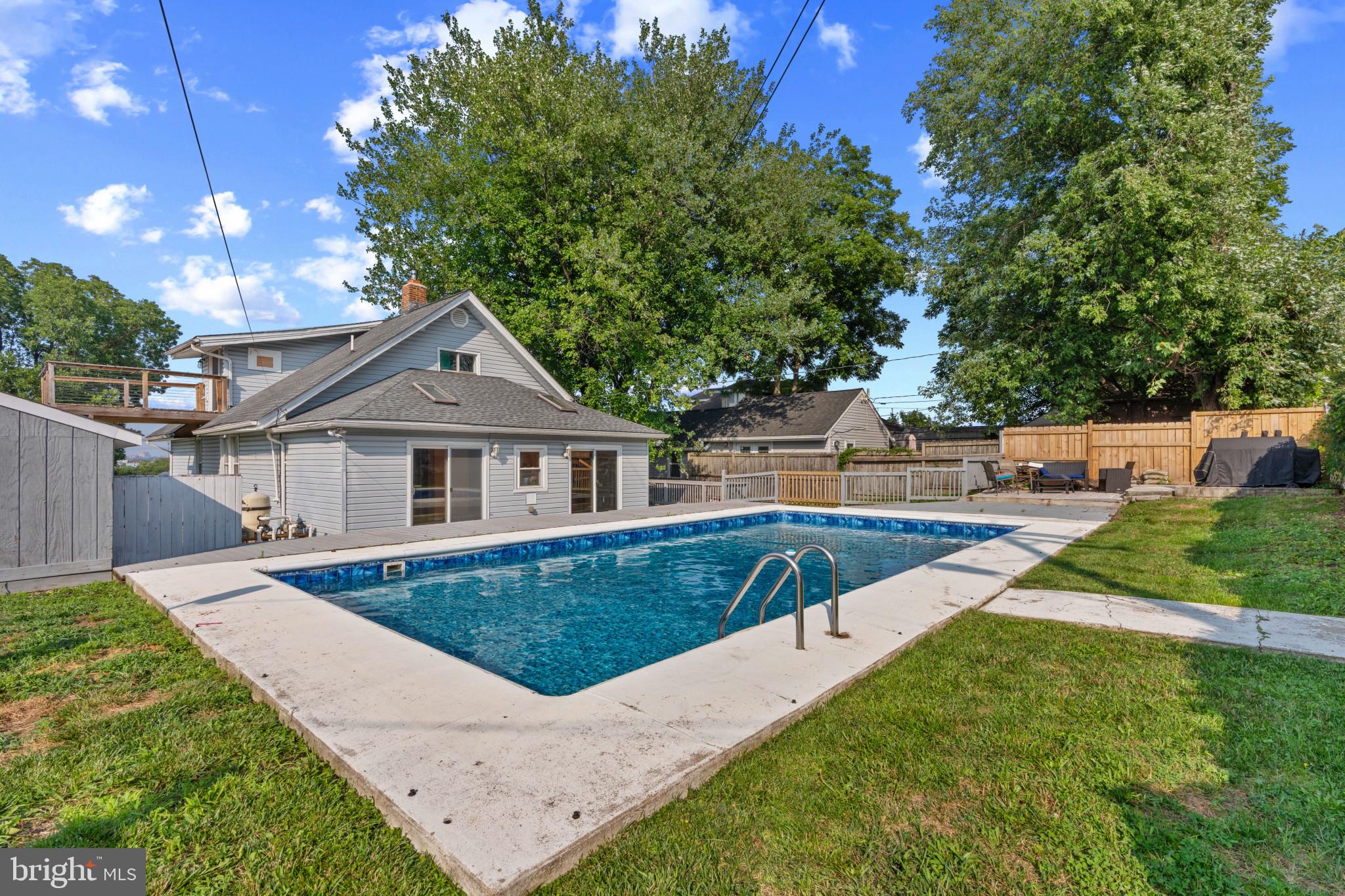 BROOKLYN PARK - Residential