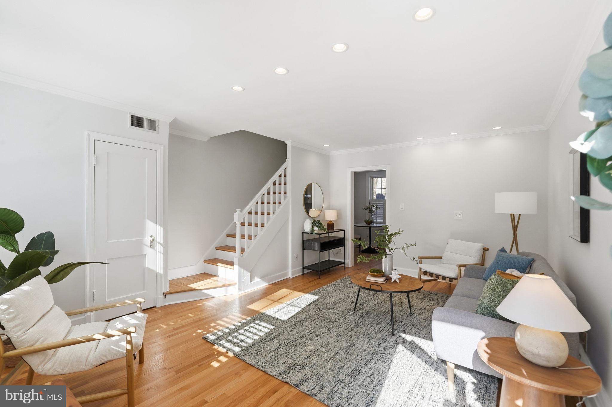 ARLINGTON VILLAGE - Residential