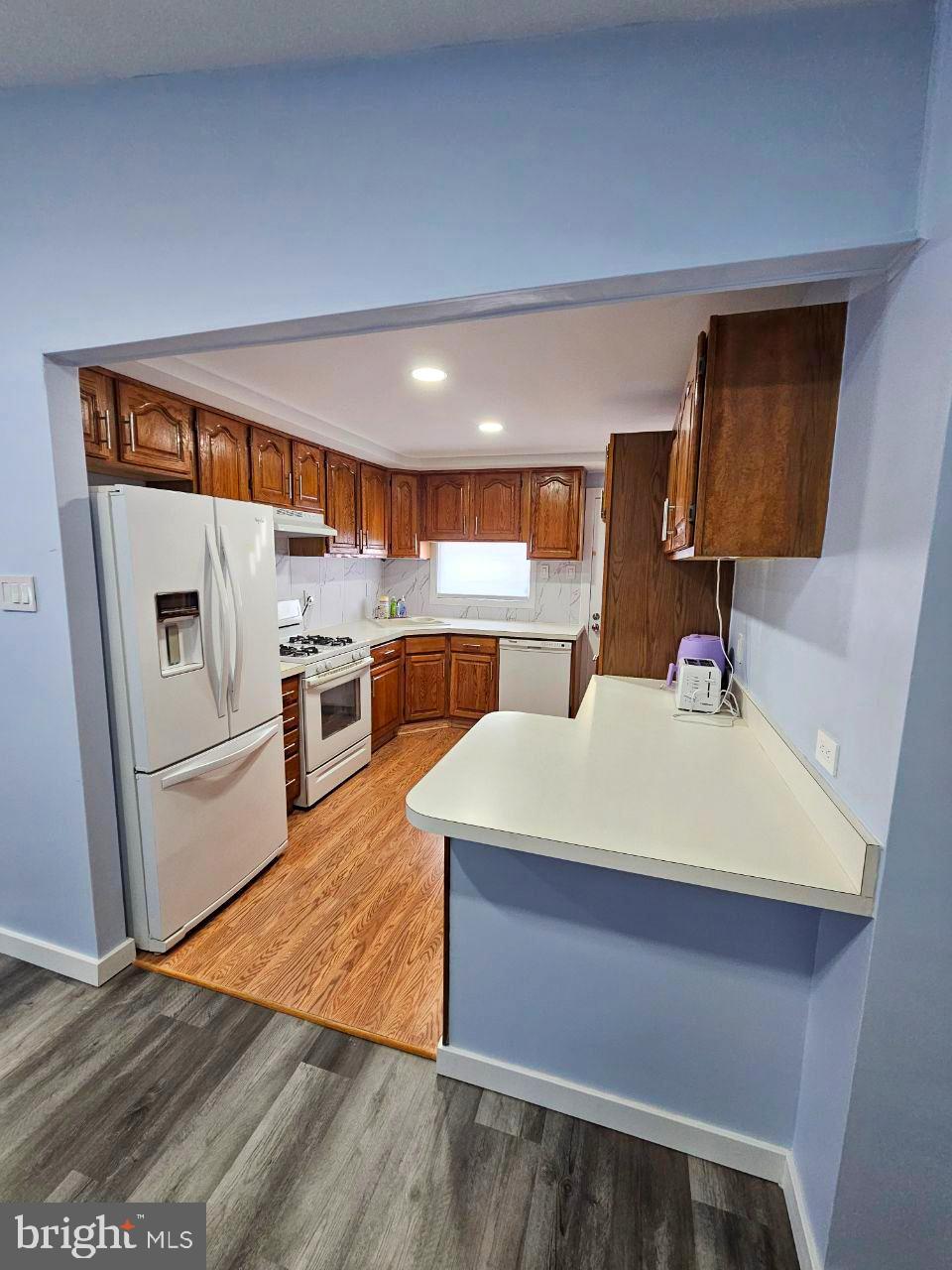 HOLME CIRCLE - Residential