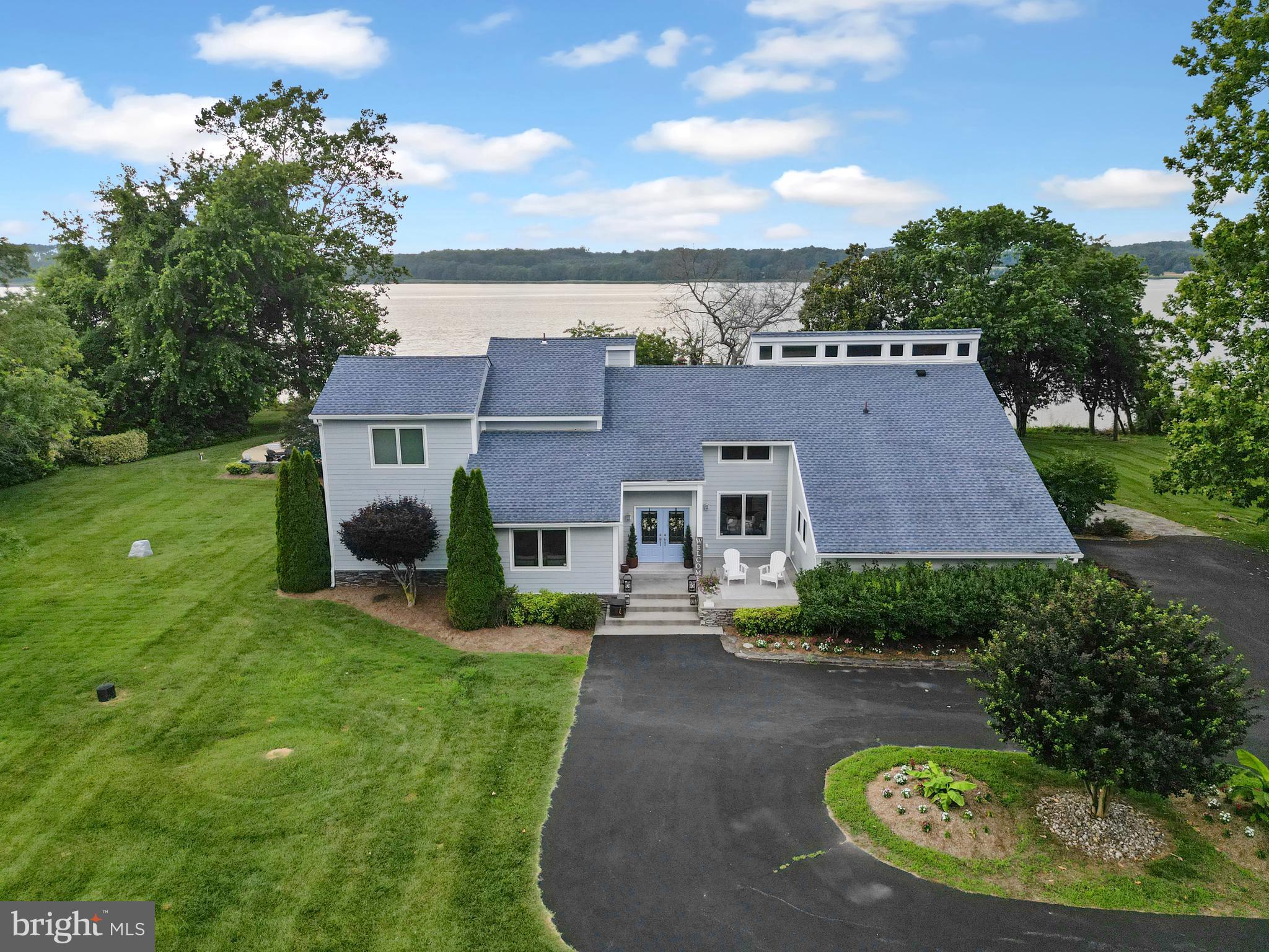 ABINGTON SHORES - Residential