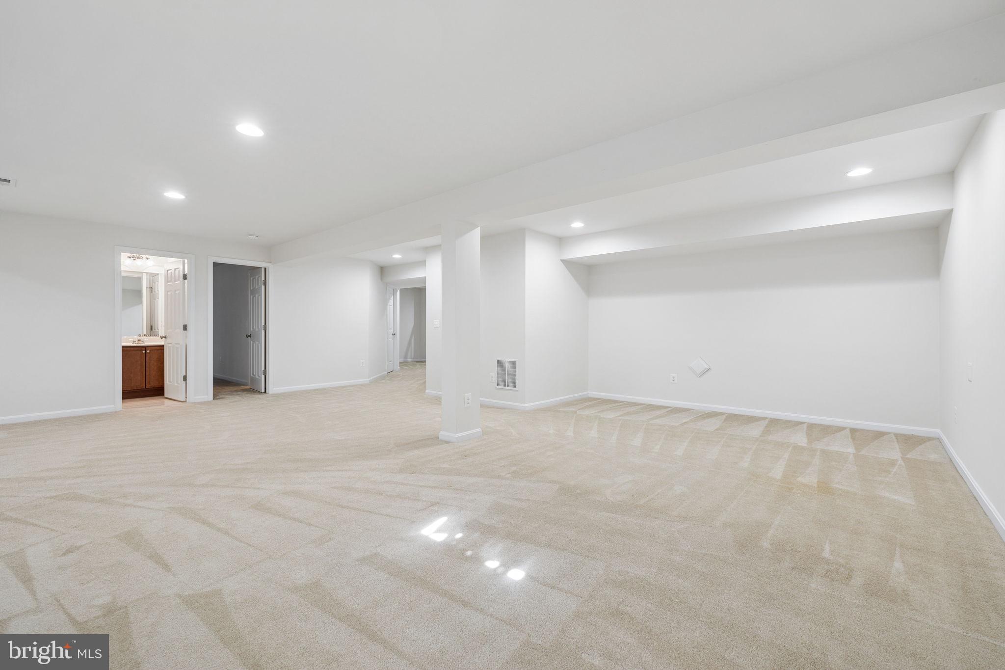 HOPEWELLS LANDING - Residential