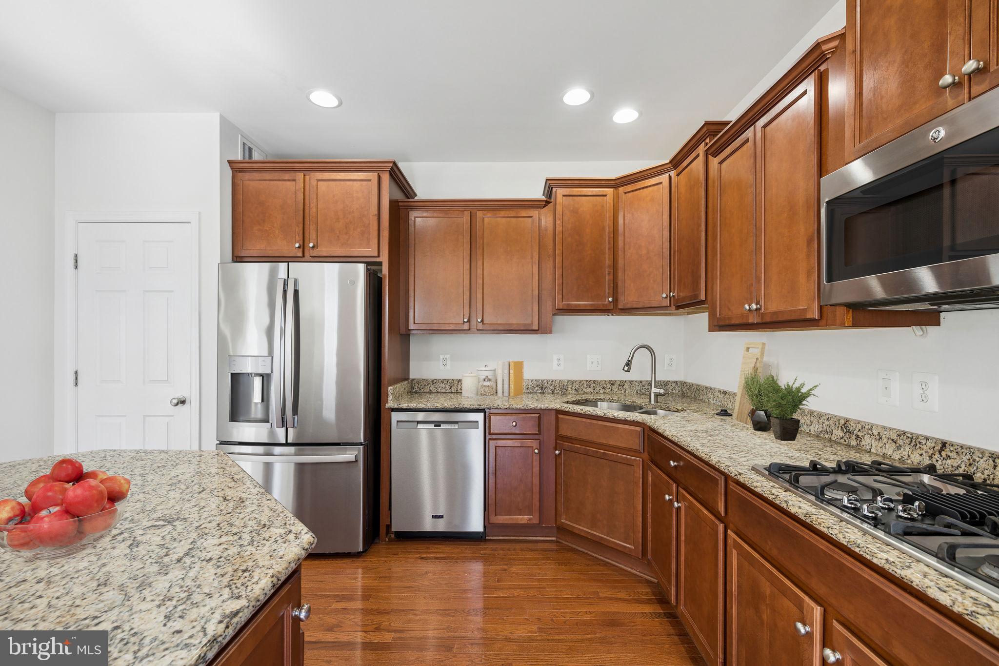 HOPEWELLS LANDING - Residential