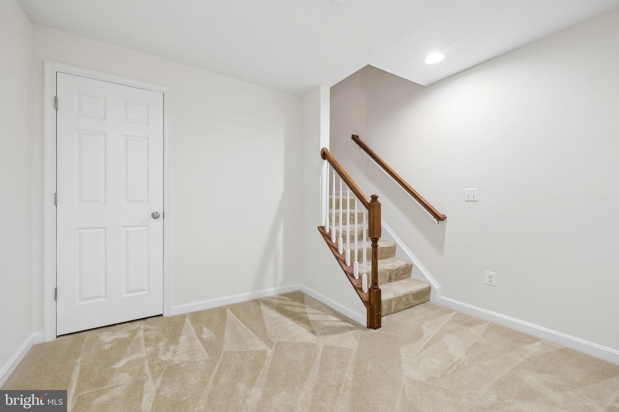 HOPEWELLS LANDING - Residential