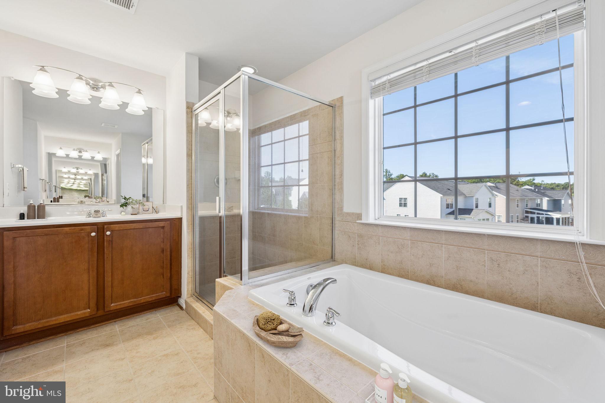 HOPEWELLS LANDING - Residential