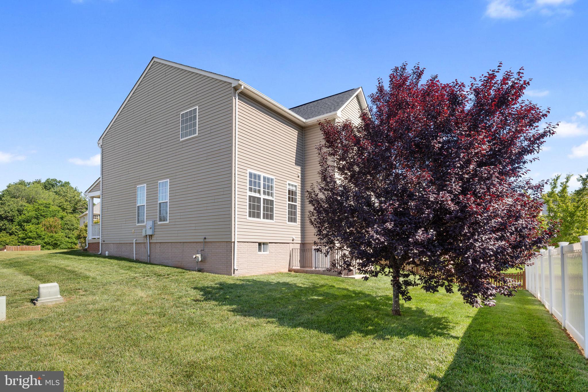 HOPEWELLS LANDING - Residential