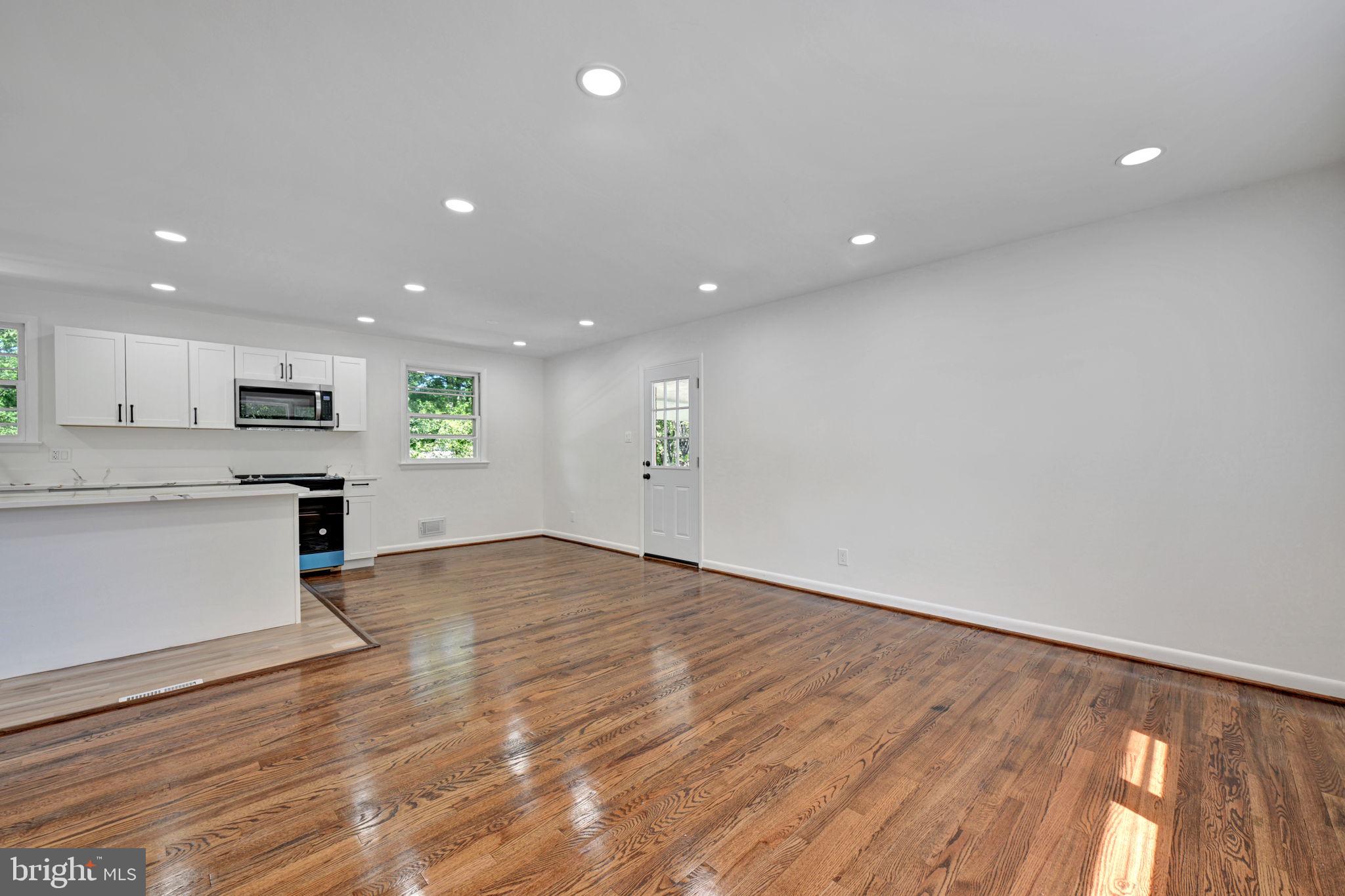 WALDON WOODS - Residential