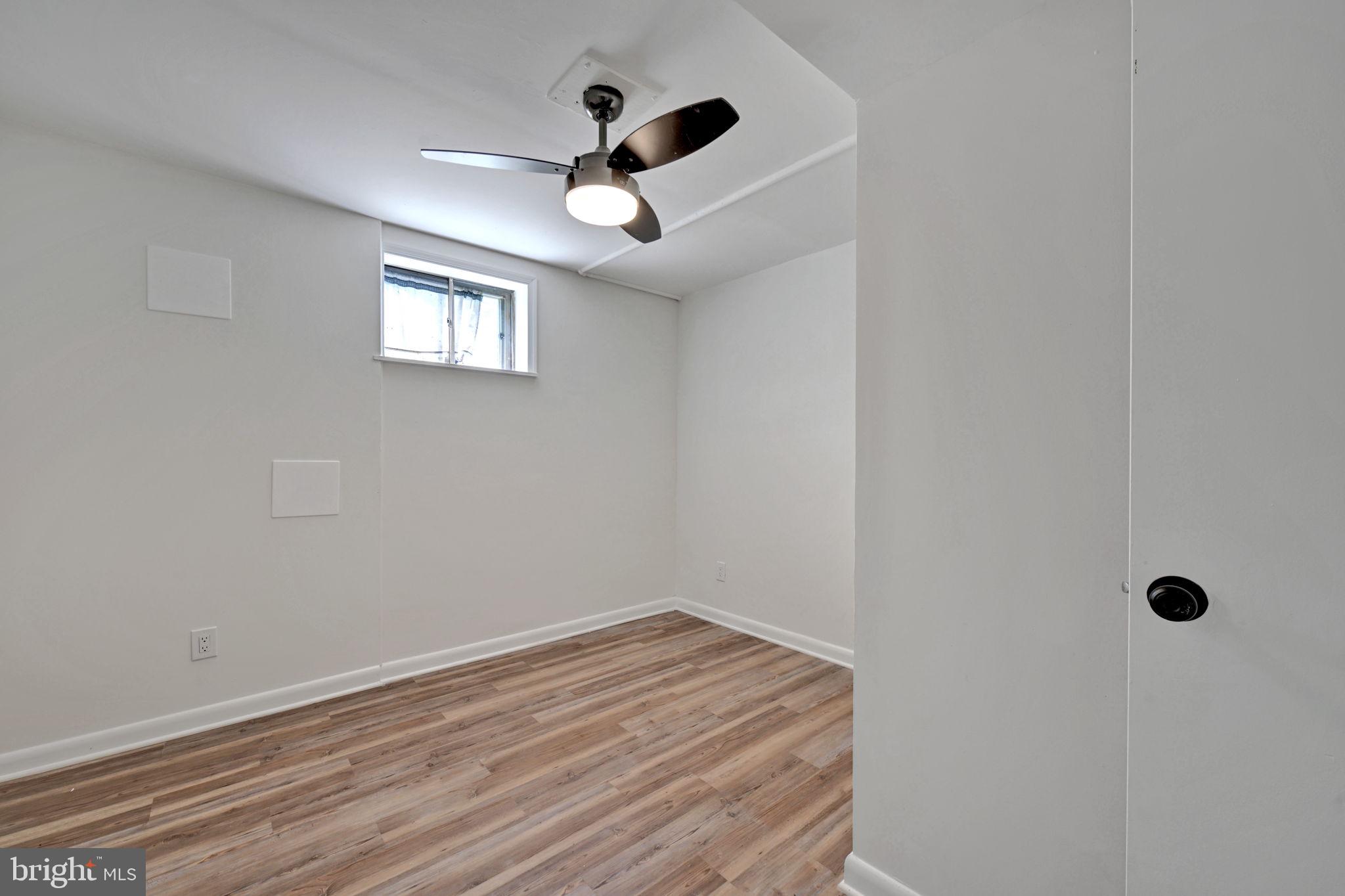 WALDON WOODS - Residential