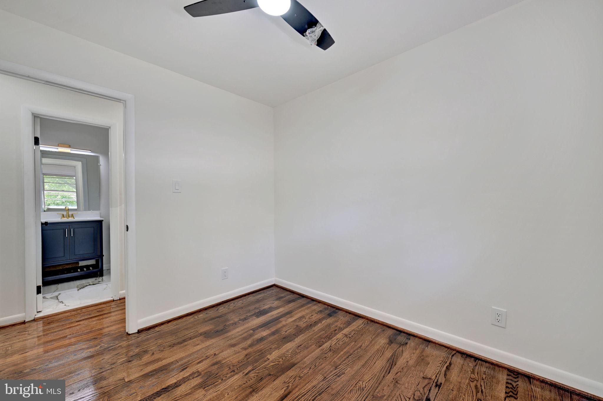 WALDON WOODS - Residential