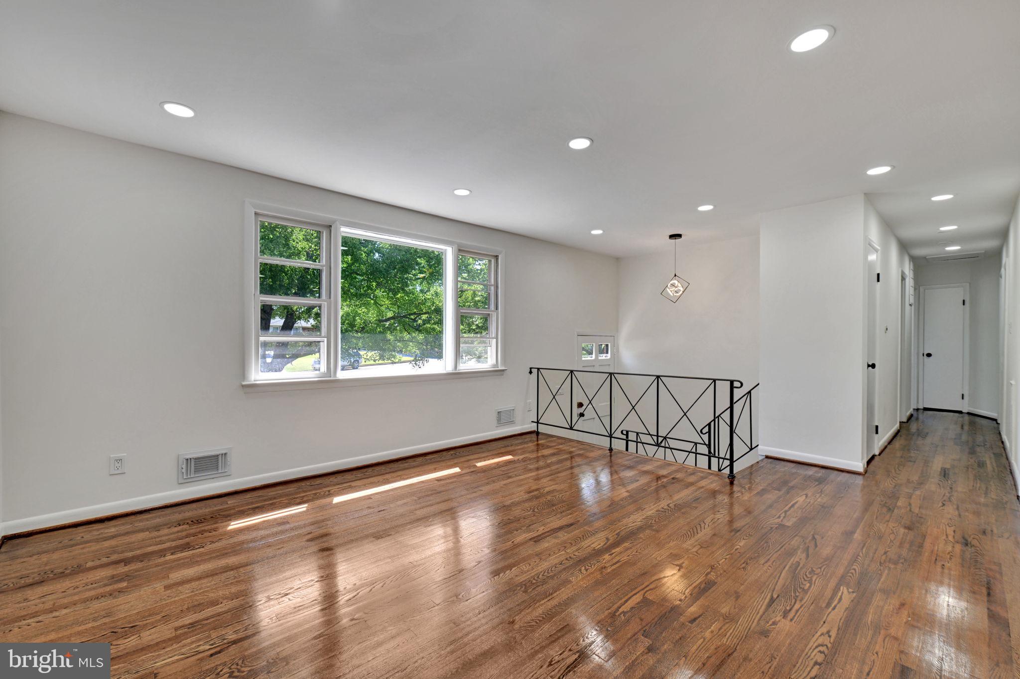 WALDON WOODS - Residential