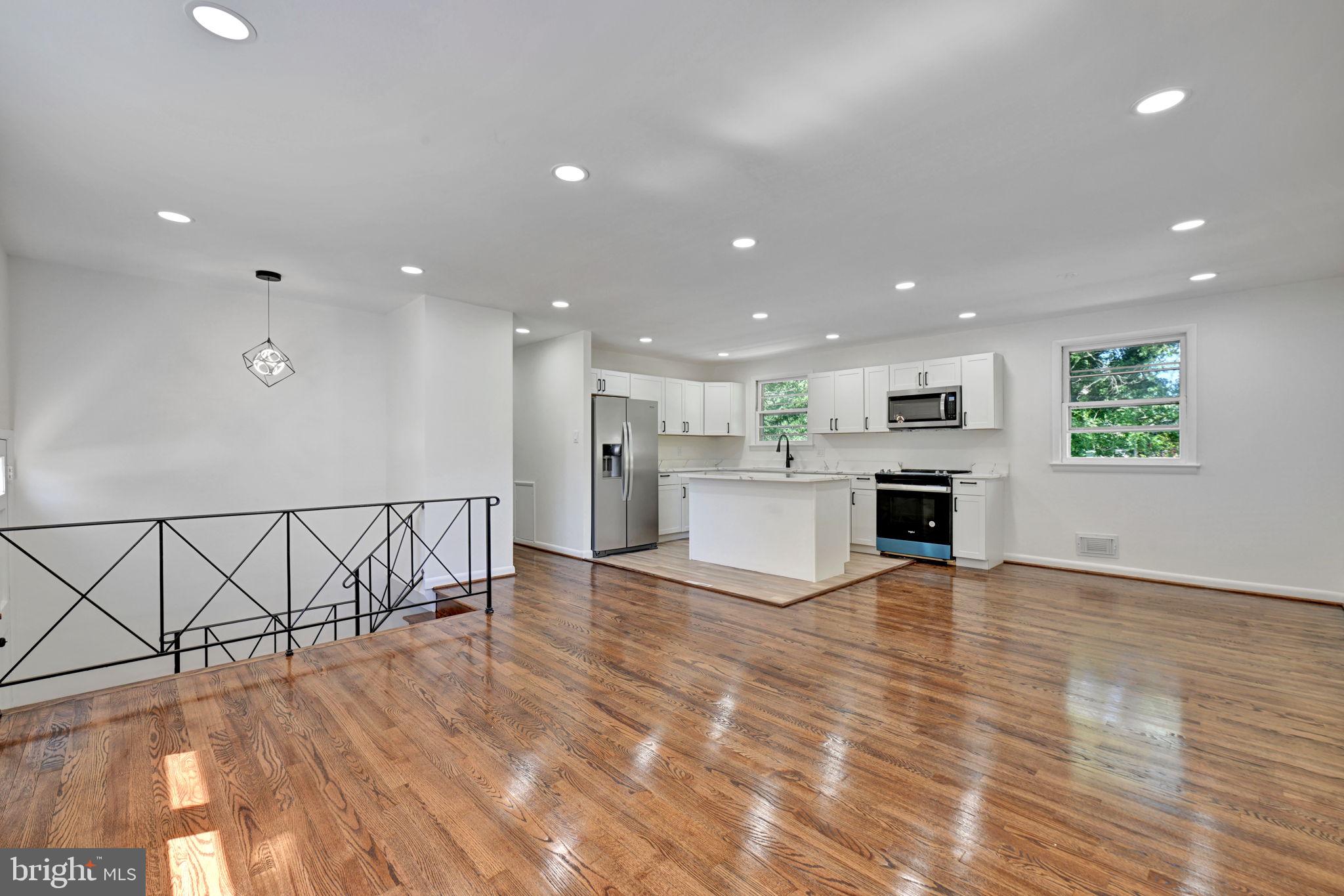 WALDON WOODS - Residential