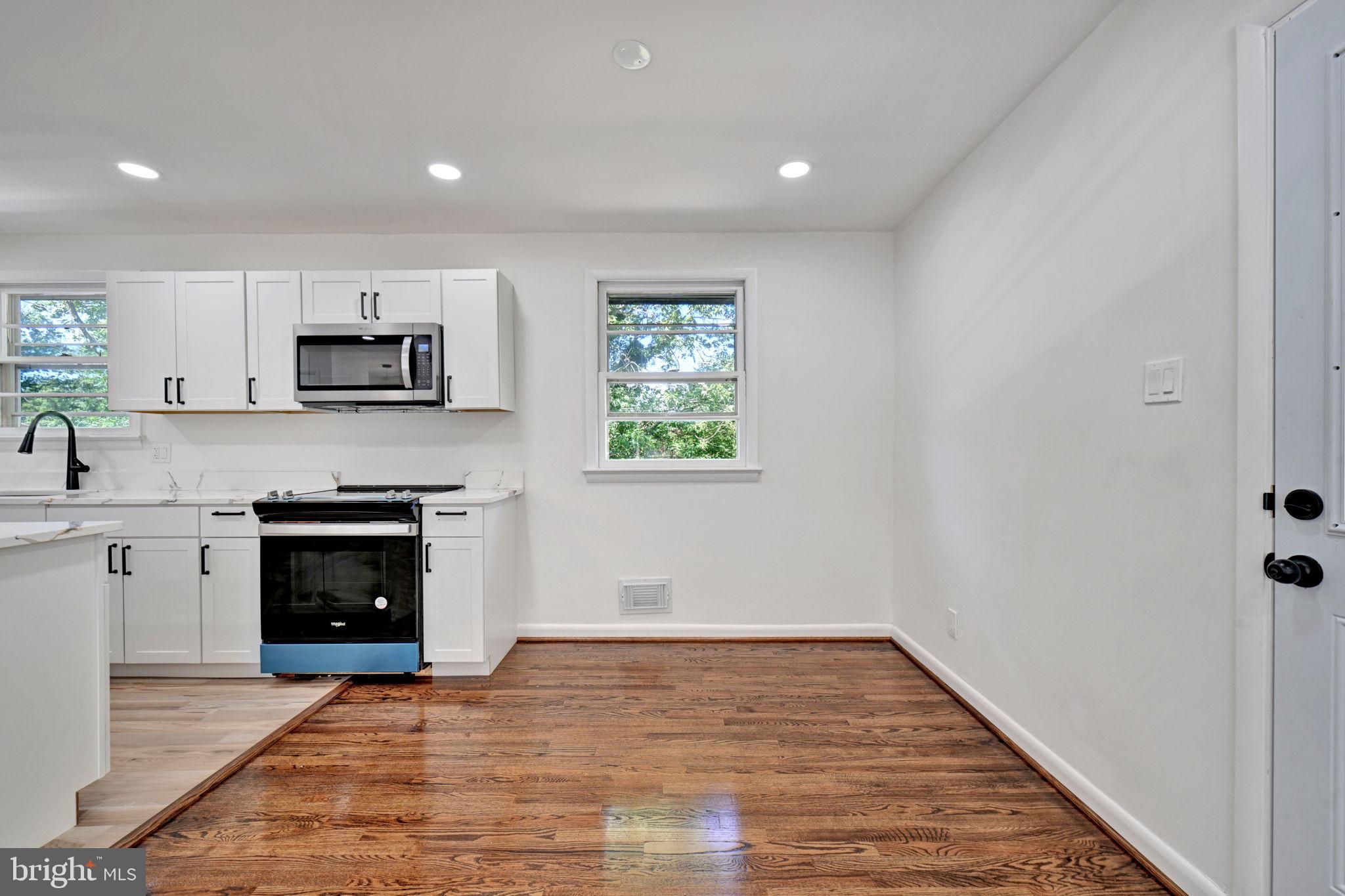 WALDON WOODS - Residential