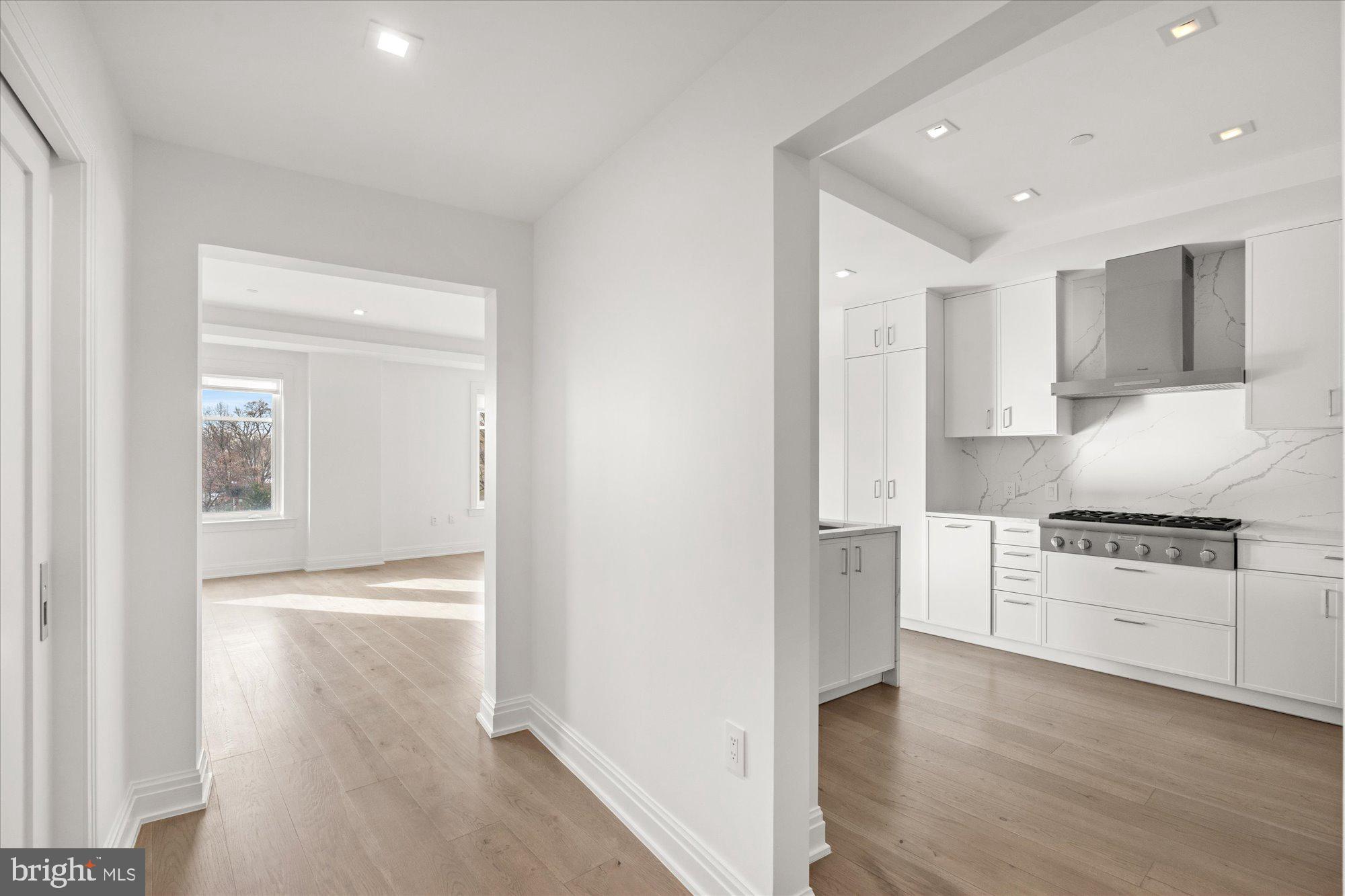 CHEVY CHASE - Residential