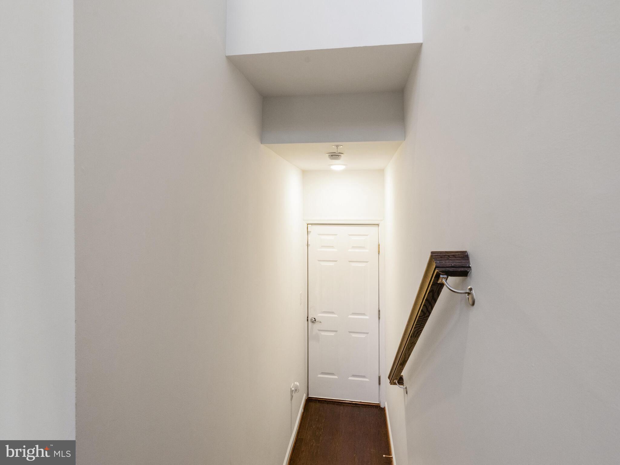 CAMBRIA SQUARE - Residential