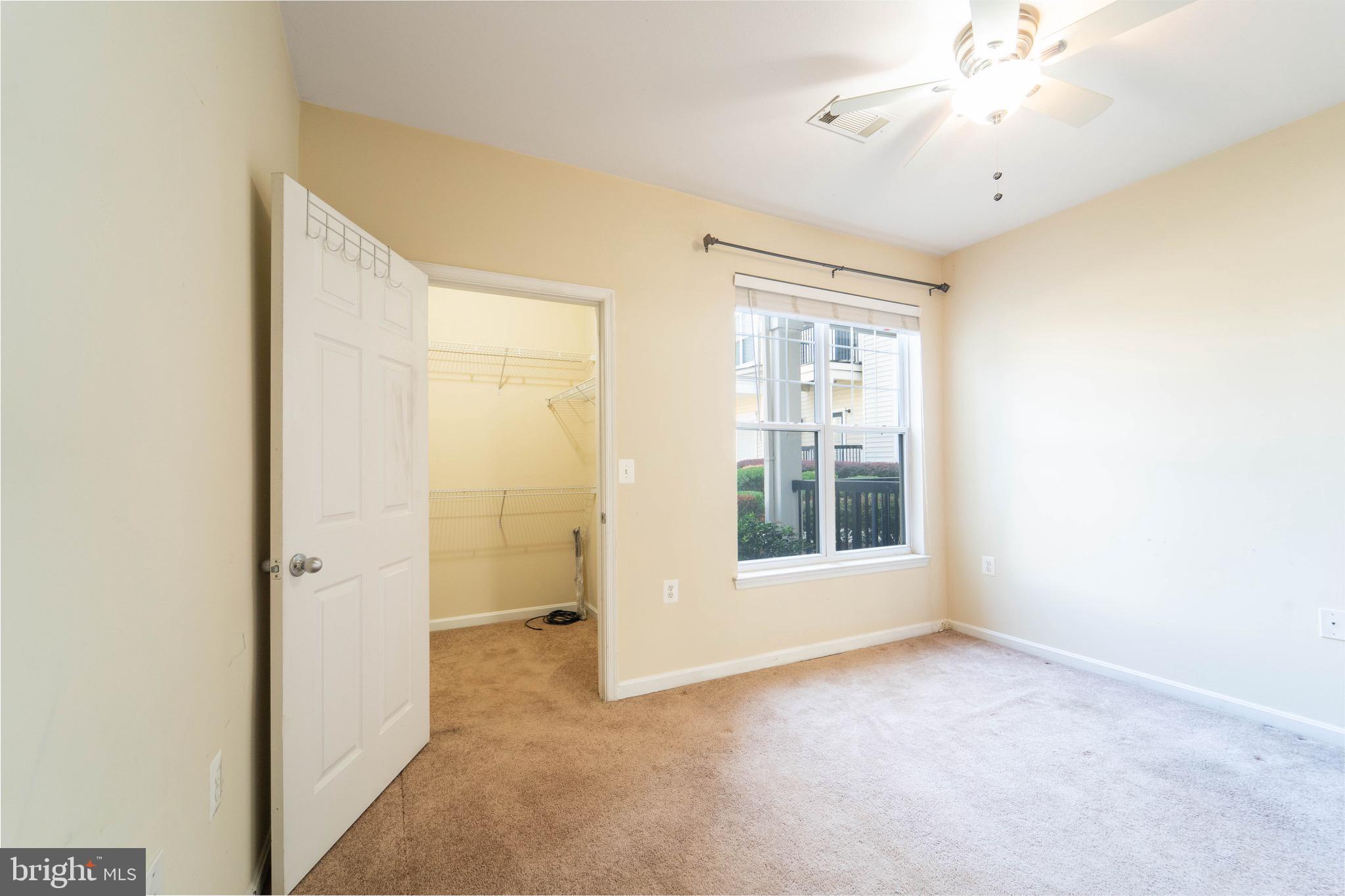 FAIRFAX RIDGE CONDOS - Residential Lease