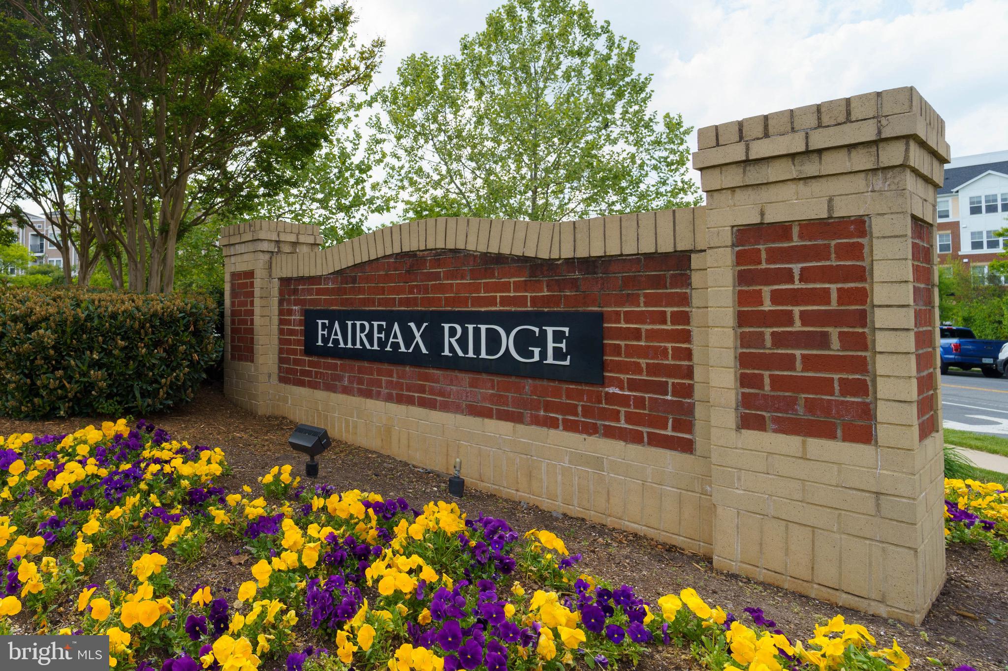 FAIRFAX RIDGE CONDOS - Residential Lease
