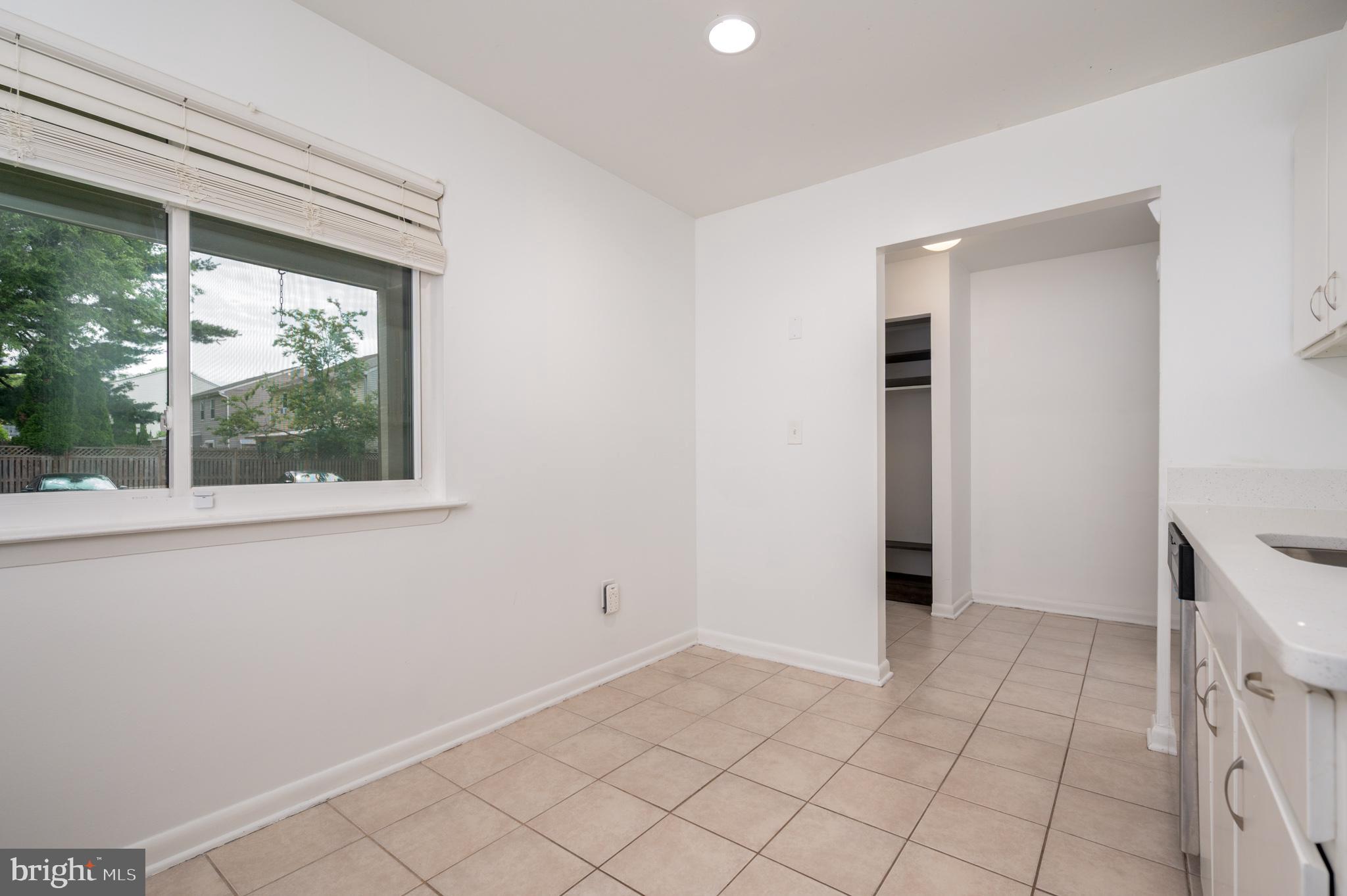 CEDAR RIDGE - Residential