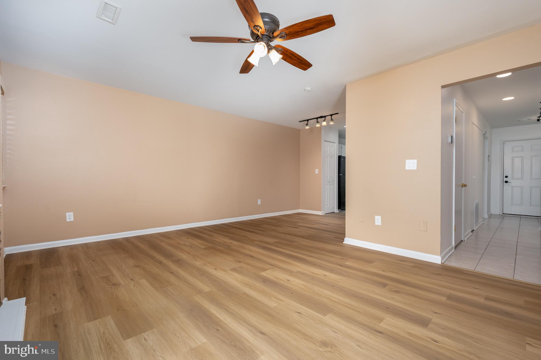 CEDAR RIDGE - Residential