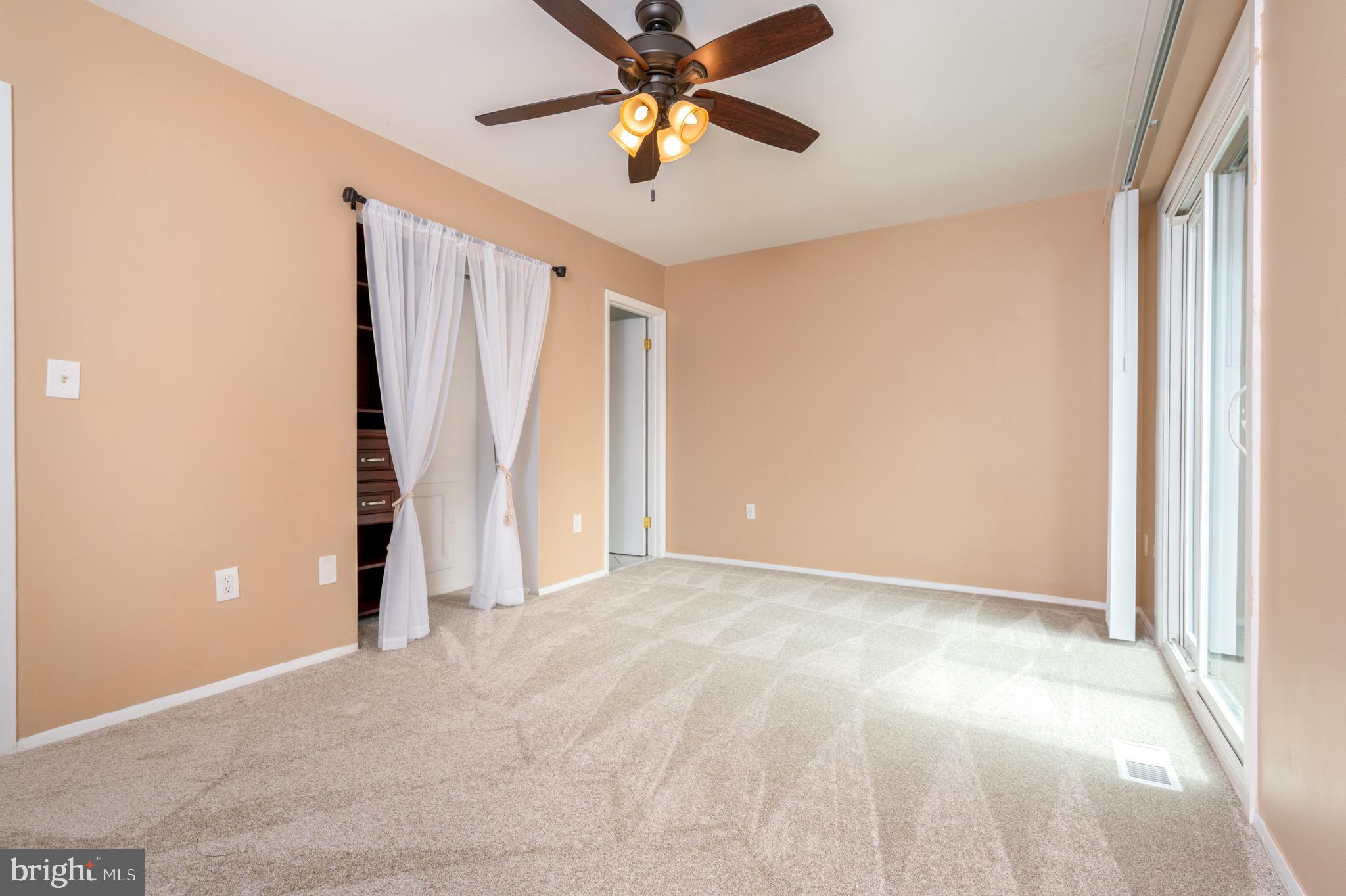 CEDAR RIDGE - Residential