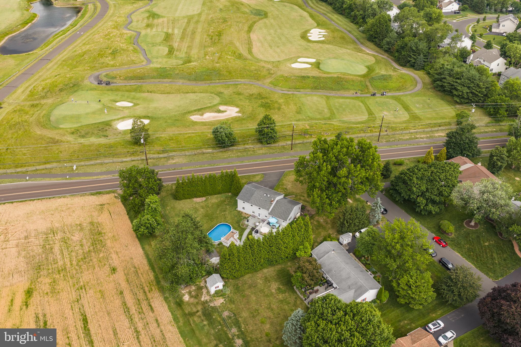 HILLWOOD TERR - Residential
