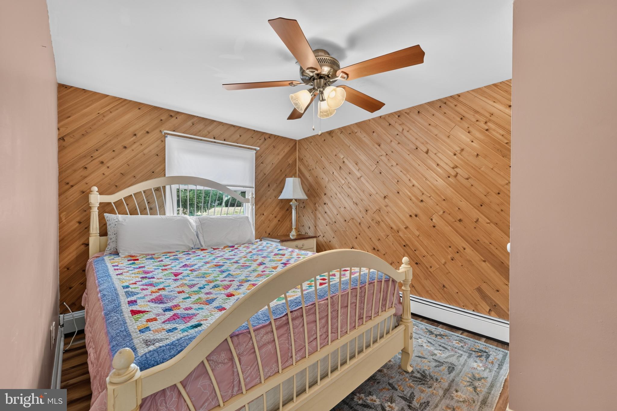 HILLWOOD TERR - Residential